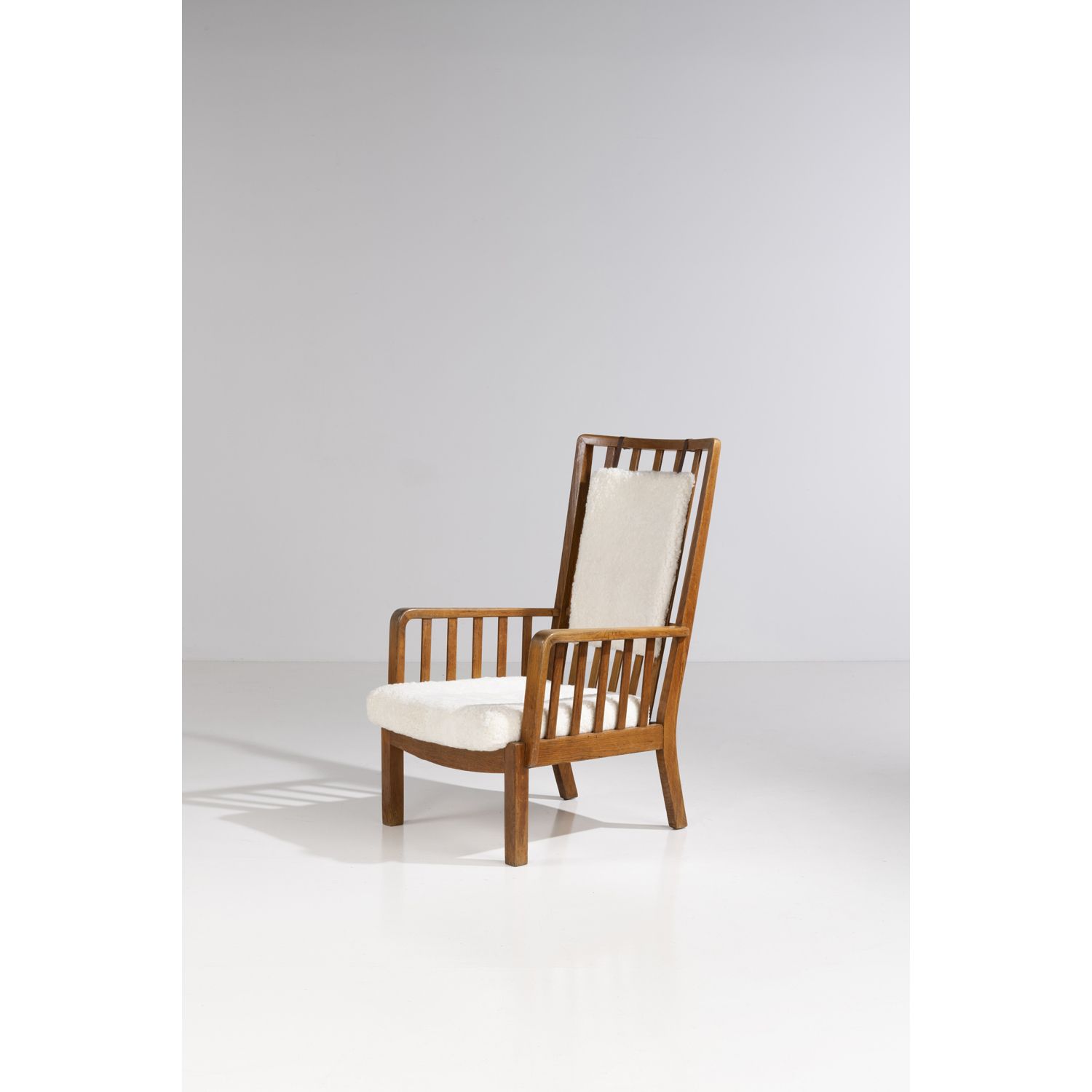 Null Vilhelm Lauritzen (1894-1984)，归于

扶手椅

木材和纺织品

1930年左右创建的模型

高 110 × 宽 69 ×&hellip;