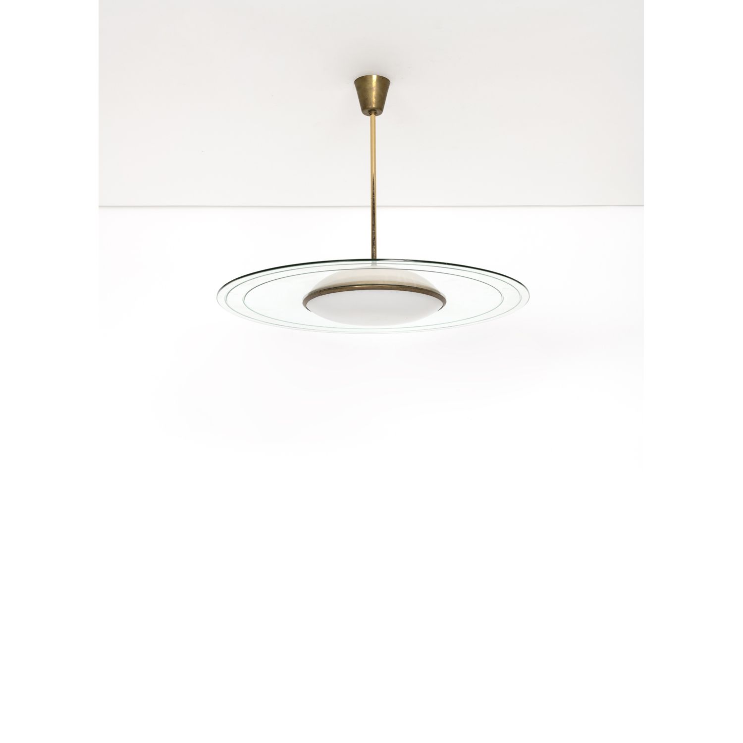 Null Gio Ponti (1891-1979)

Suspension

Brass, tinted glass, opaque glass and al&hellip;