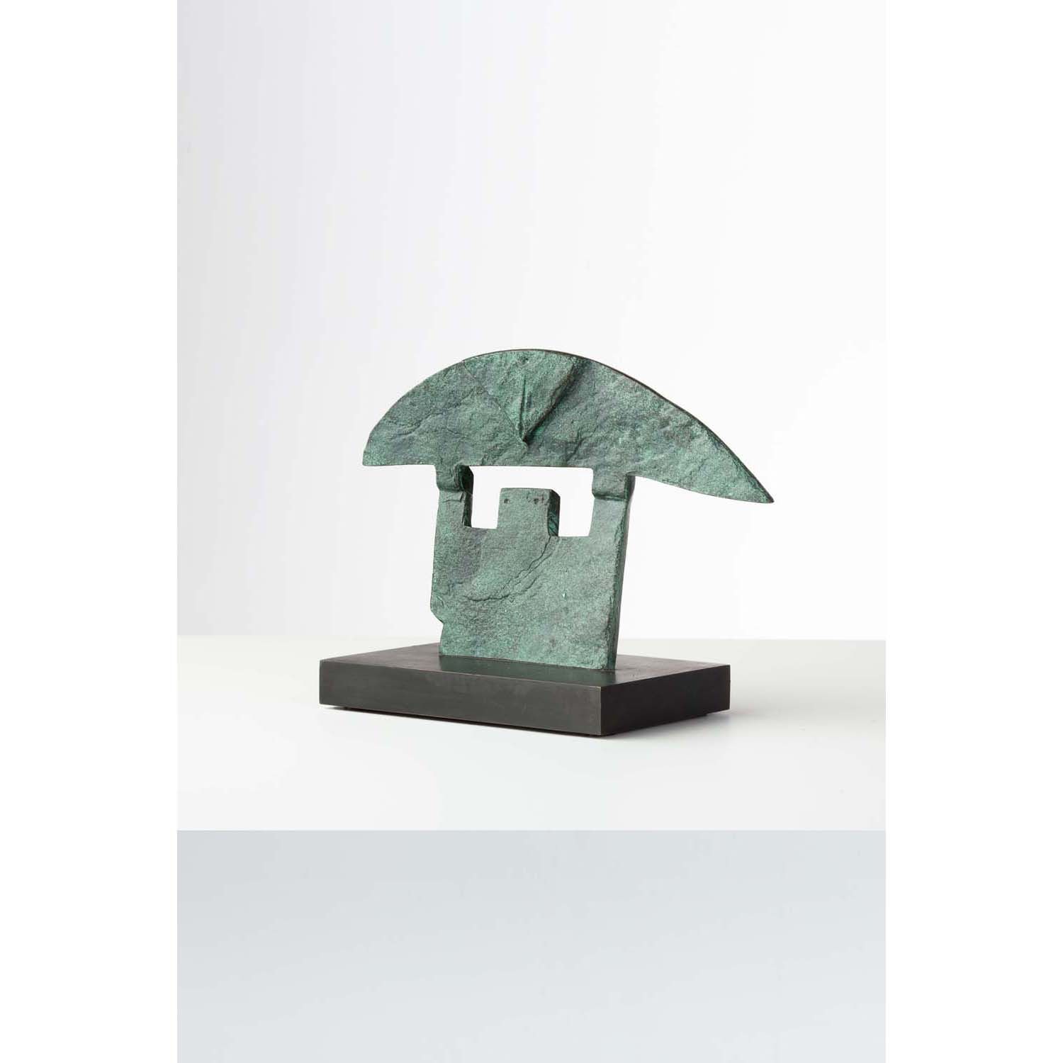 Null Pierre Szekely (1923-2001)
Sculpture
Bronze et socle en acier
Signée, datée&hellip;