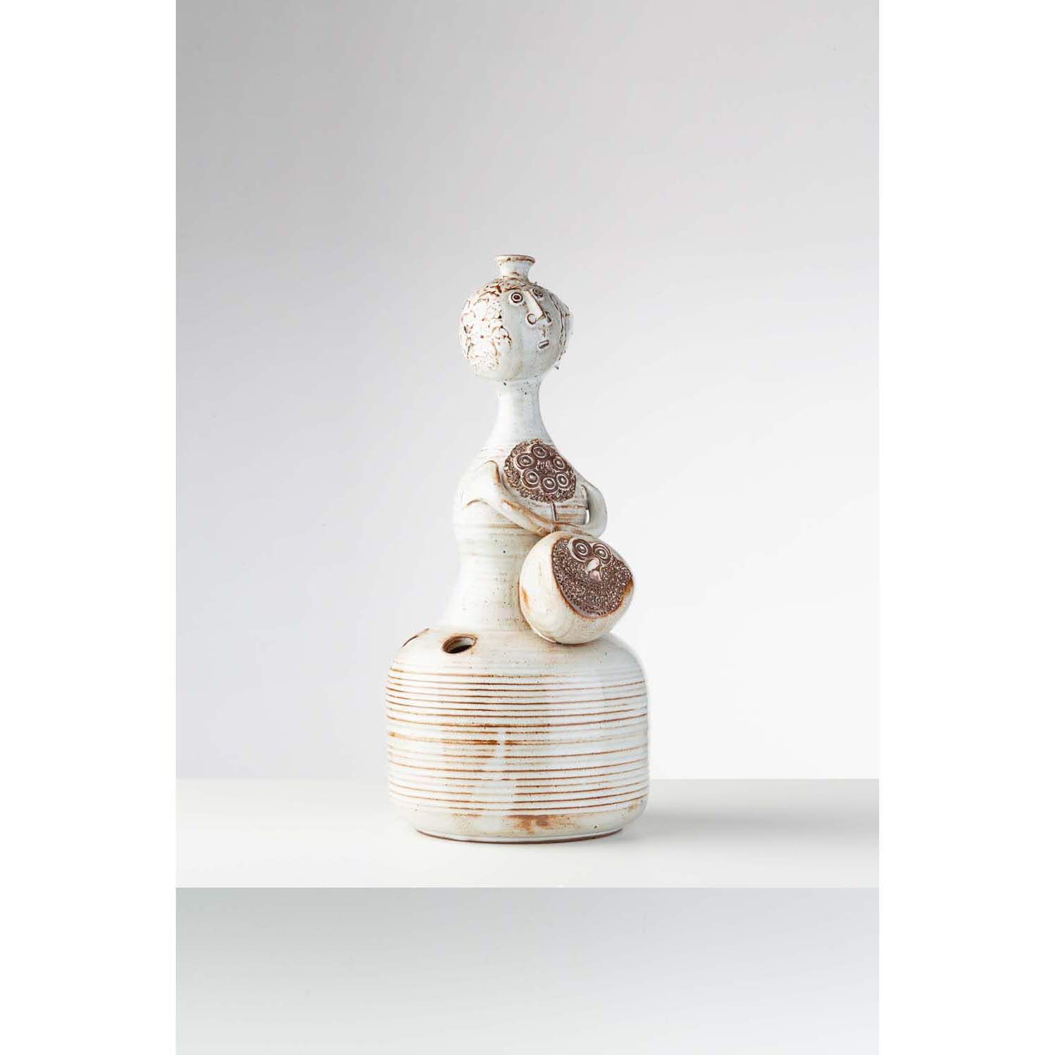 Null Jacques Pouchain (1927-2015)
Vase
Céramique émaillée
Cachets en creux 'Atel&hellip;