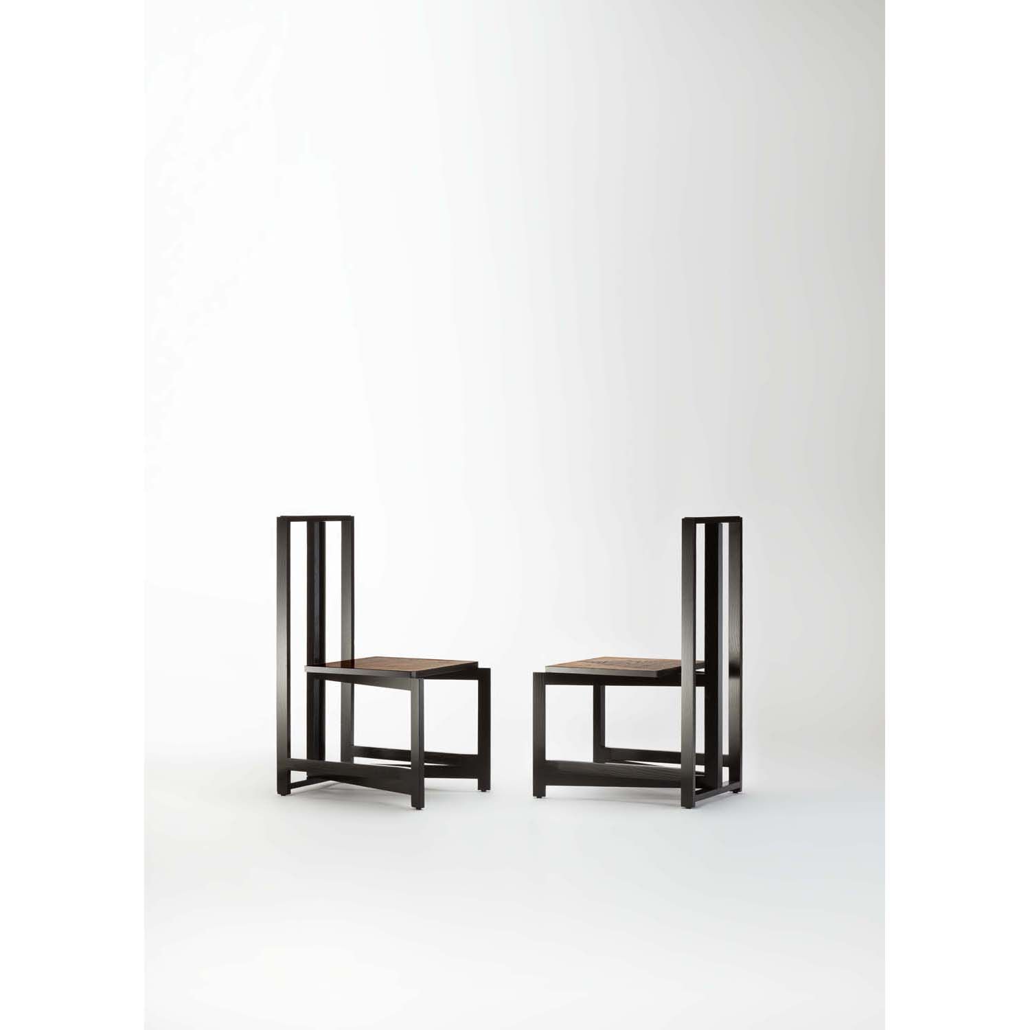 Null Philippe Parent (XXe)
Paire de chaises
Frêne
Modèle créé vers 1980
H 89 x L&hellip;