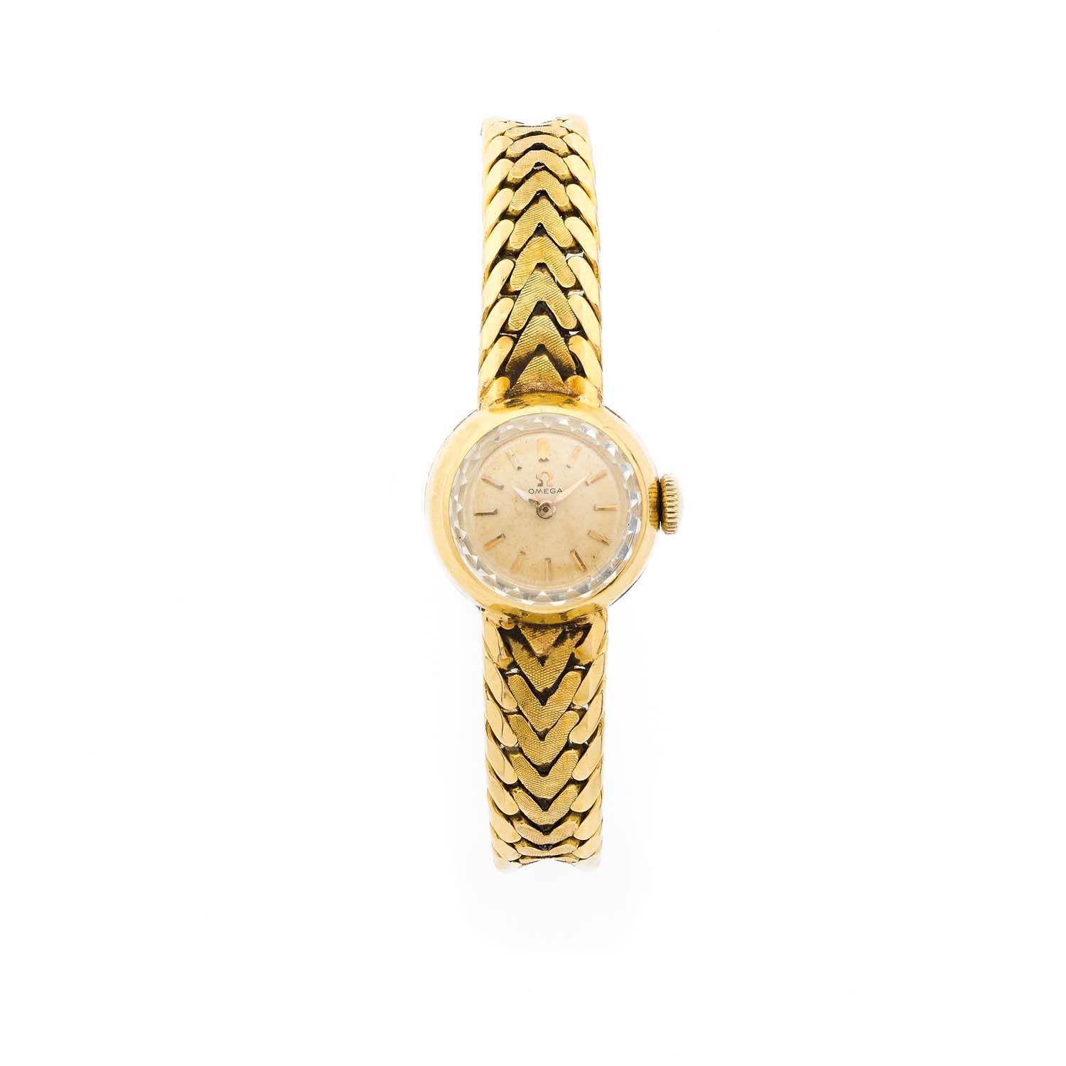 Null OMÉGA (attribué à)
No. 109 14 5
Montre bracelet de dame en or jaune 18k (75&hellip;