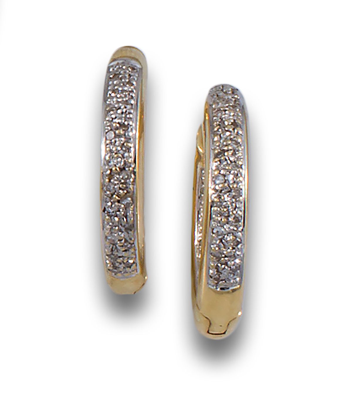 TWO GOLD DIAMOND RINGS 镶嵌明亮式切割钻石的18K黄金和白金戒指 .