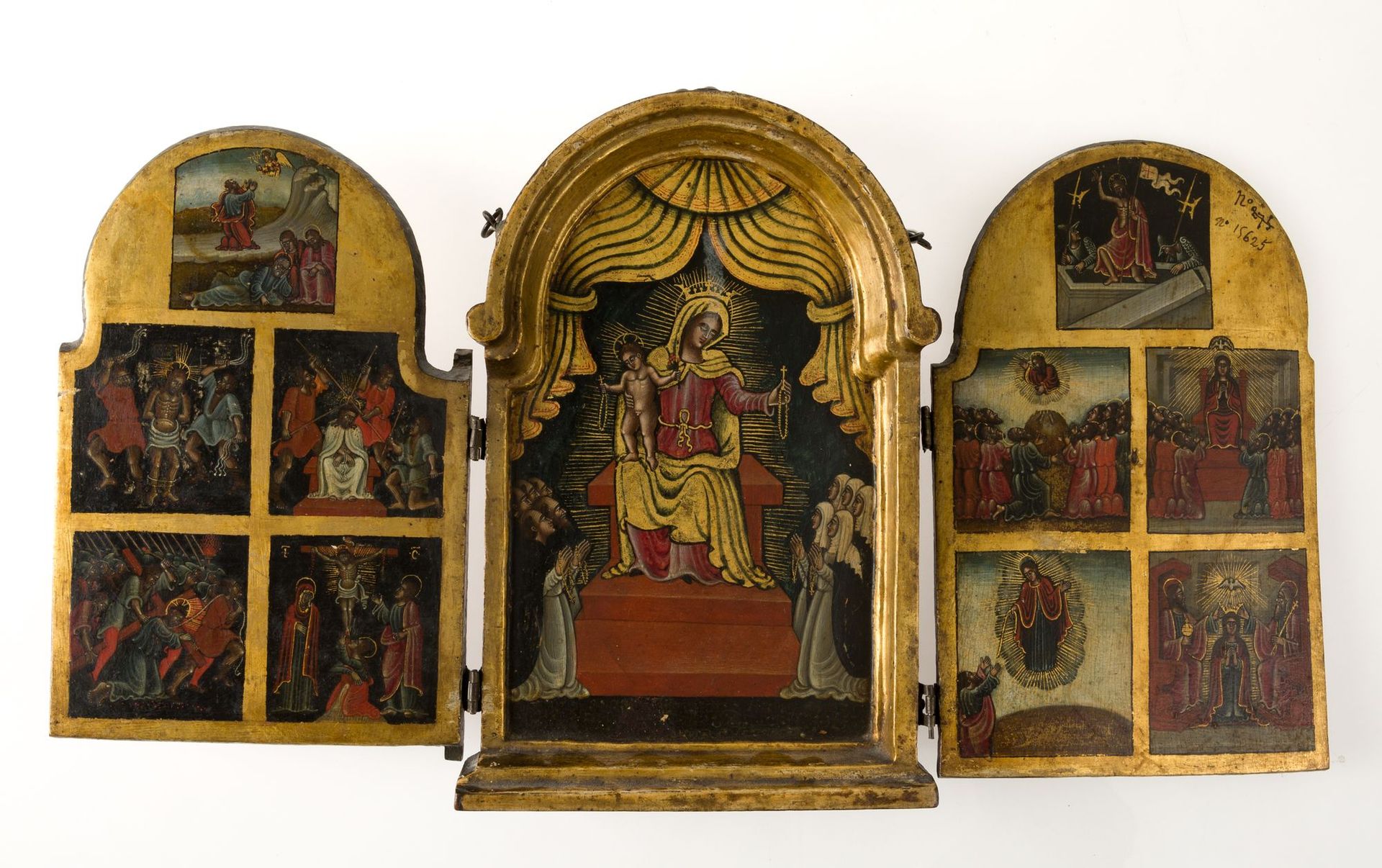 RUSIAN SCHOOL (C.19th-20th / .) "Triptych with the Virgin of the Rosary" Témpera&hellip;