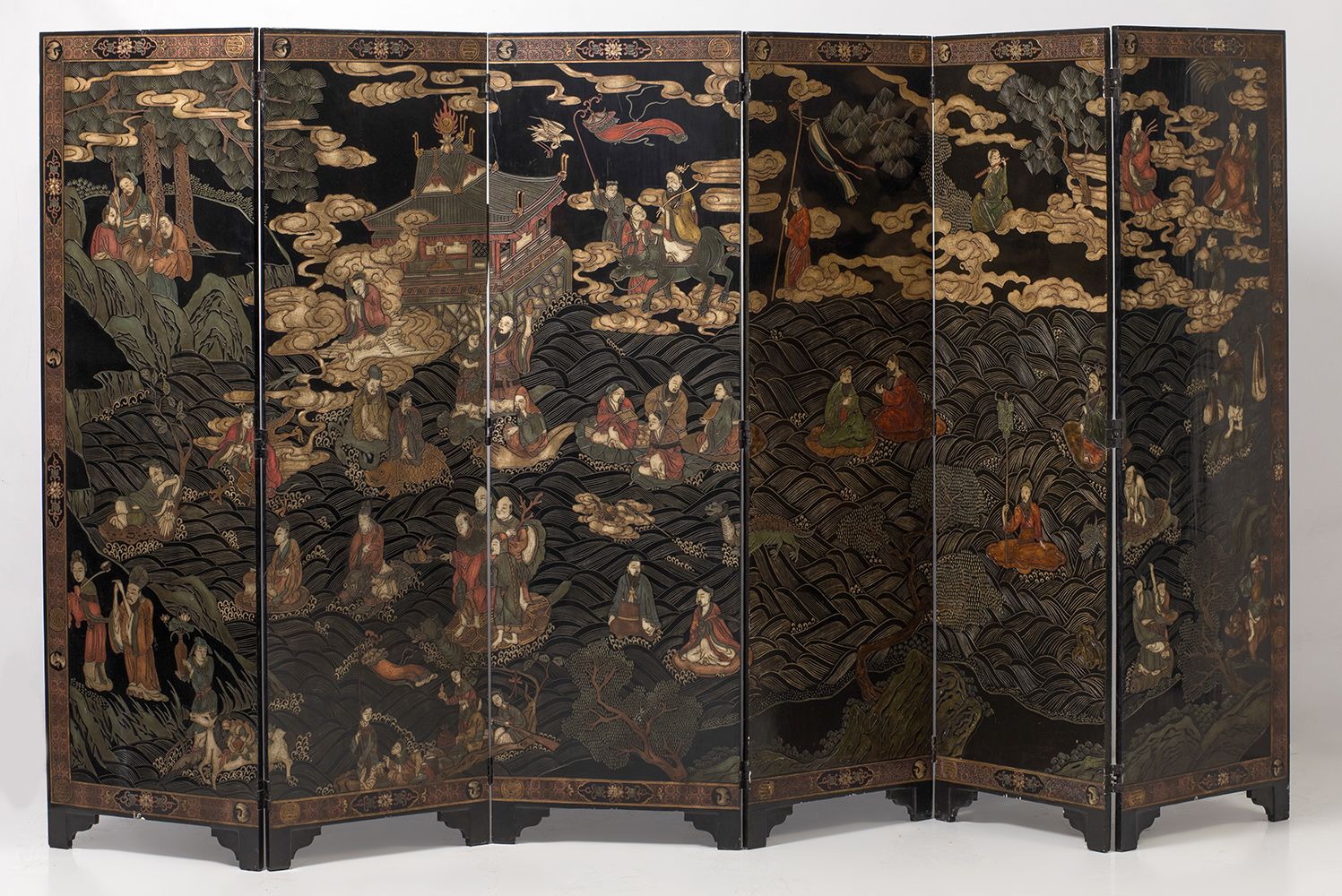 Six-leaf oriental folding screen 中国漆器六叶屏风，正面有宫廷场景的装饰，背面有花鸟图案。20世纪。176 x 55 厘米。