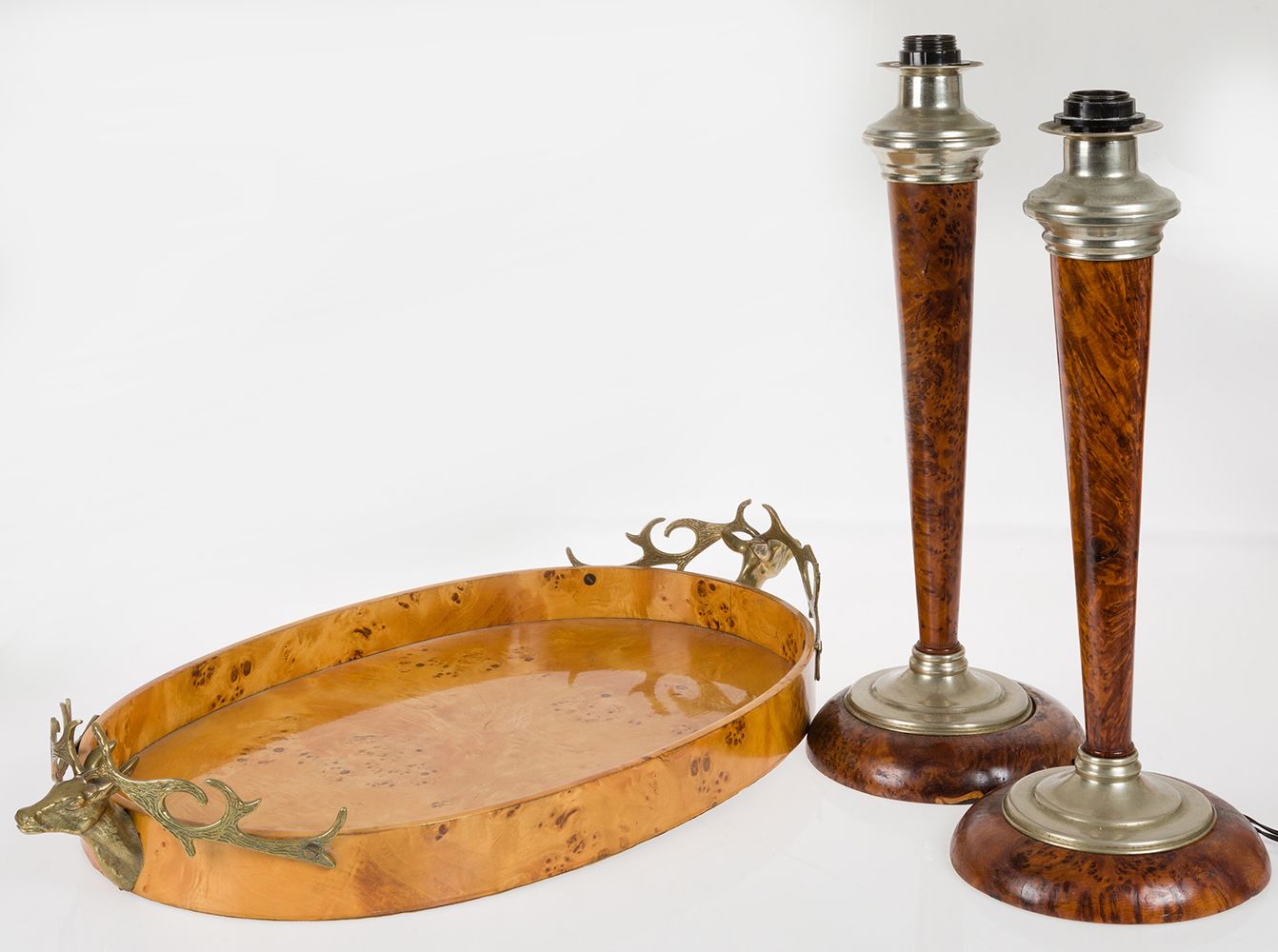 Pair of table lamps Coppia di lampade da tavolo in stile Art Deco in legno di ra&hellip;