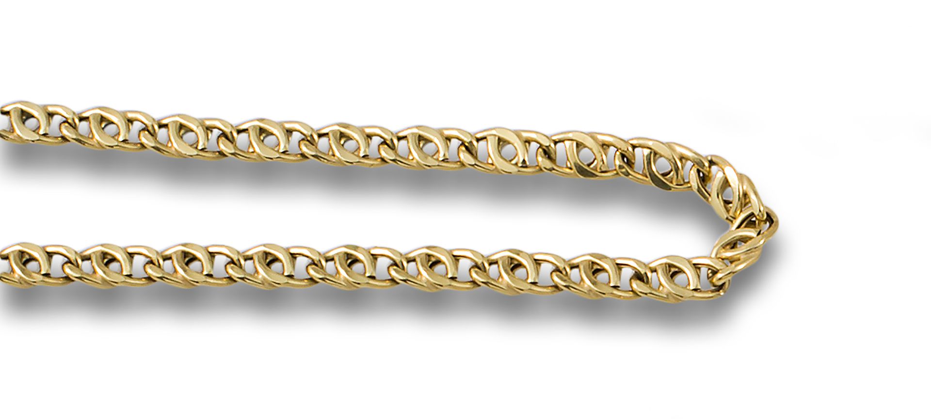 GOLD BRACELET OPENWORK LINKS 18K黄金手镯，有交织的镂空链节。 重量：4.75克。