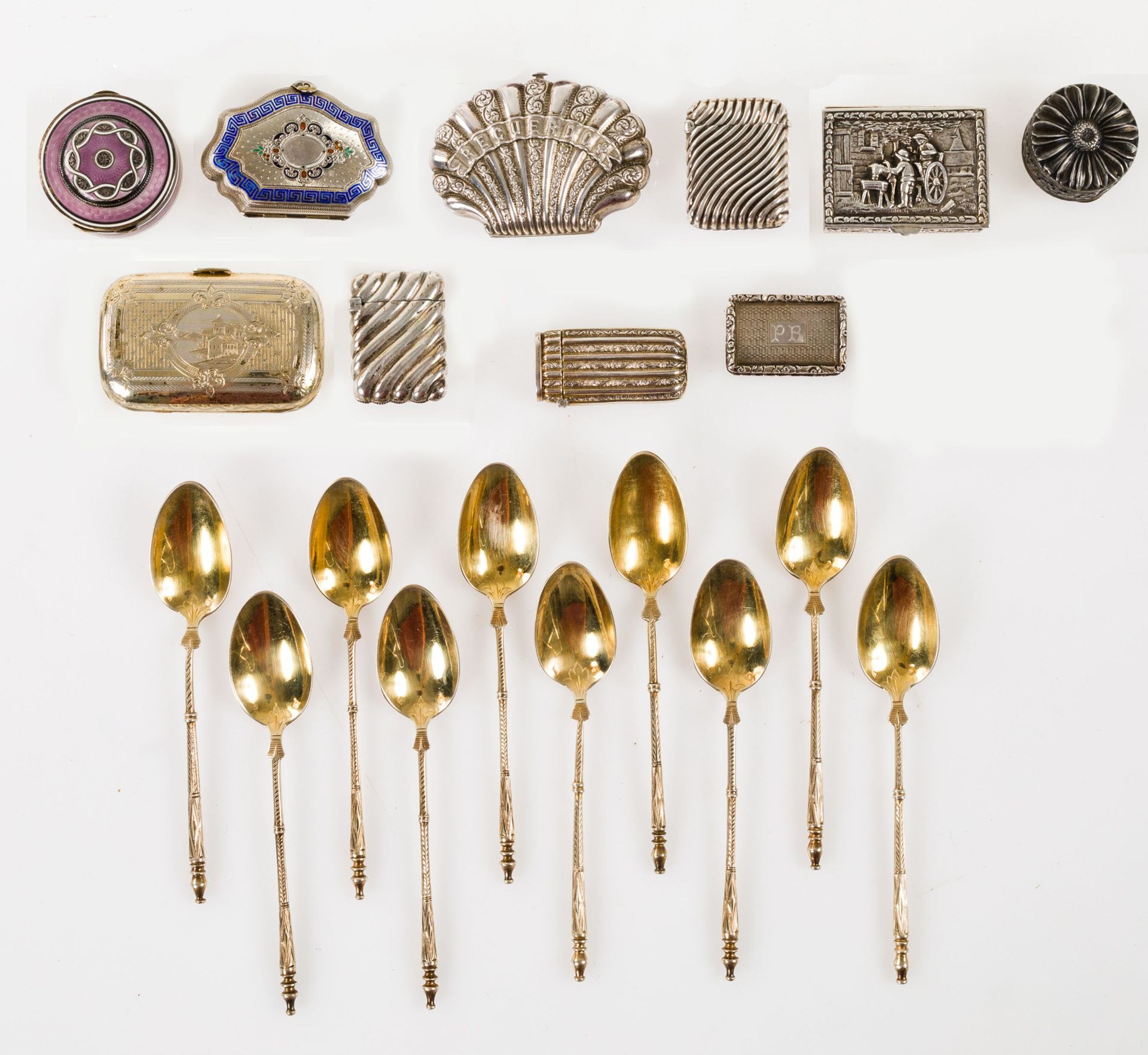 Ten teaspoons in vermeille silver, France, 19th century. 总重量：138克。

 尺寸：每个13厘米
