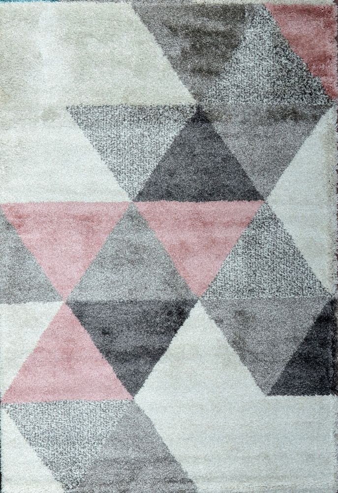 Null 第二十世纪的现代地毯。

技术特点: 羊毛天鹅绒，棉质底布。

粉色调的几何装饰。

总体状况良好

尺寸：230 x 160 cm