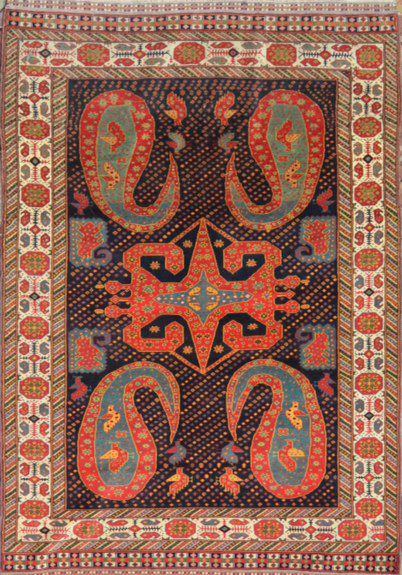Null 1975年左右，原版和精美的Quasgai（伊朗）。

技术特点：棉质基础上的丝质羊羔毛绒。

午夜蓝色的场地上有四个鸟嘴造型的手镯，框住了一个原始的&hellip;