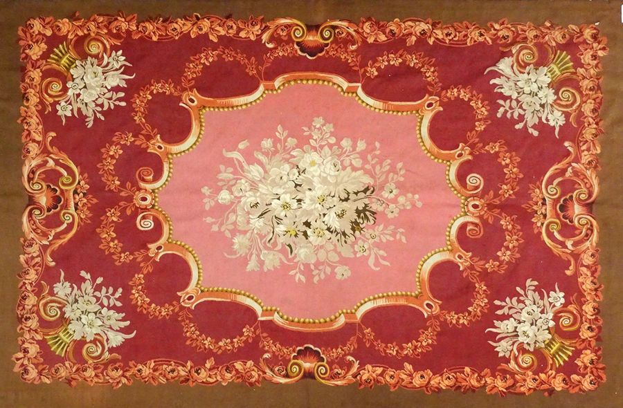 Null Important tapis d'Aubusson fin XIXème époque Napoléon III. 

Caractéristiqu&hellip;