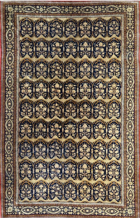 Null 重要的、精美的、原汁原味的丝质古姆

伊朗

沙赫时代

约1960年

尺寸 280 x 180 cm

丝绸基础上的丝绒

密度。约10/1100&hellip;