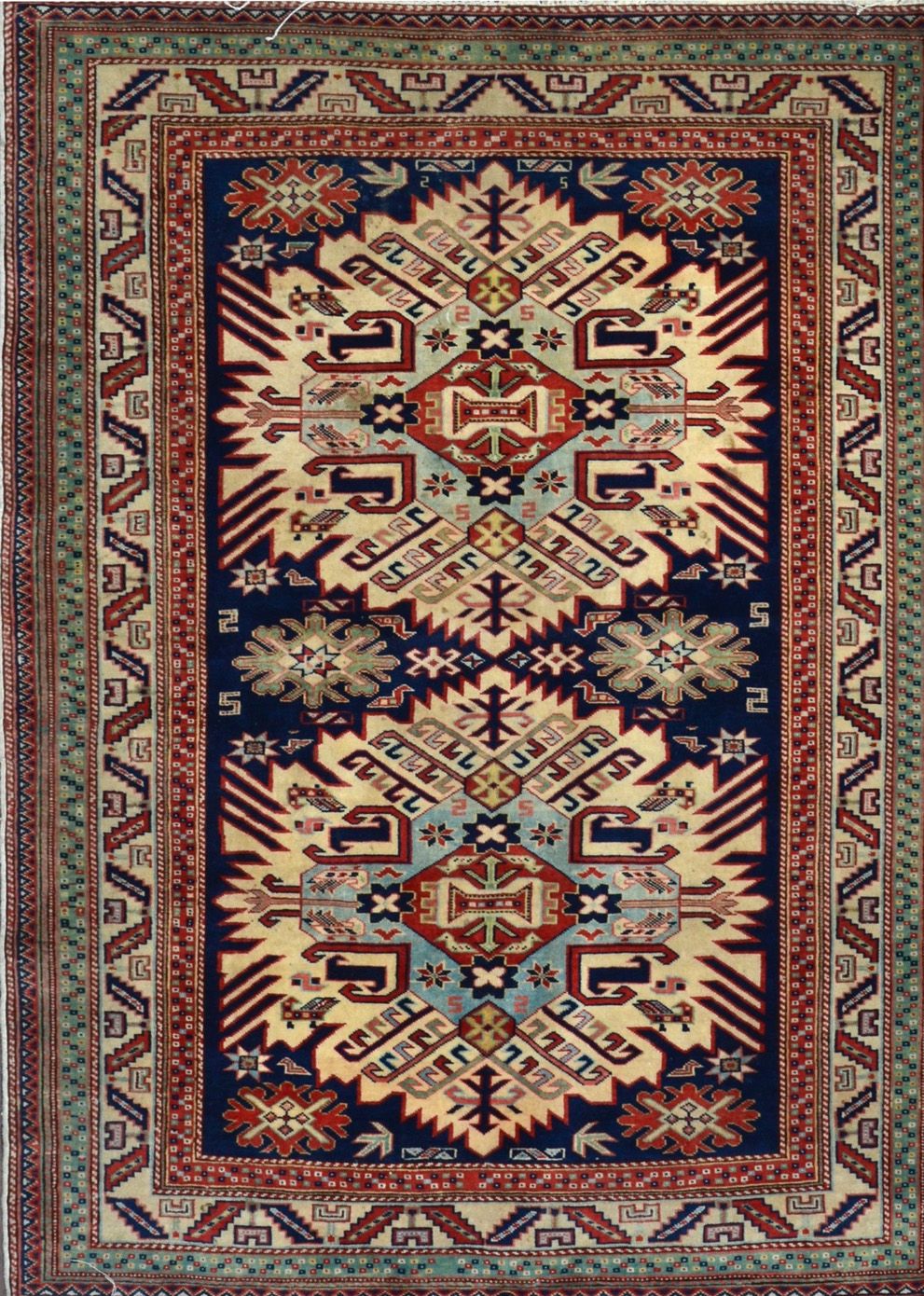 Null Derbend 

Cáucaso Sur 

Sobre 1975/80

Tamaño 170 x 125 cm

Terciopelo de l&hellip;