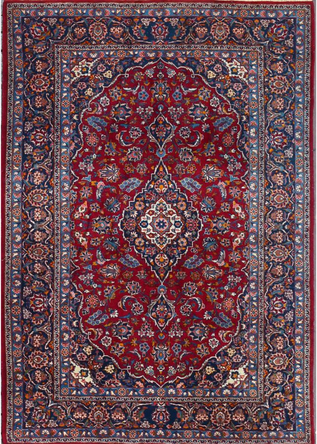 Null Large and fairly thin Kachan 

Iran 

Middle XX 

Size 320 x 215 cm

Techni&hellip;
