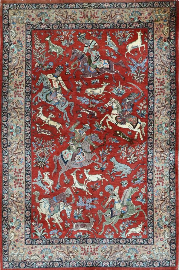 Null 精美的原版丝织品Ghoum

伊朗

约1980年

尺寸150 x 100厘米

丝绸基础上的丝绒

状况良好

密度。每平方米约10/11000节&hellip;