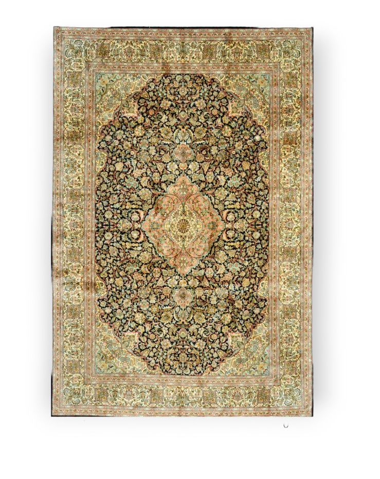 TAPIS - Grand et fin Cachemire en soie, Inde Large and fine silk Cashmere, India&hellip;