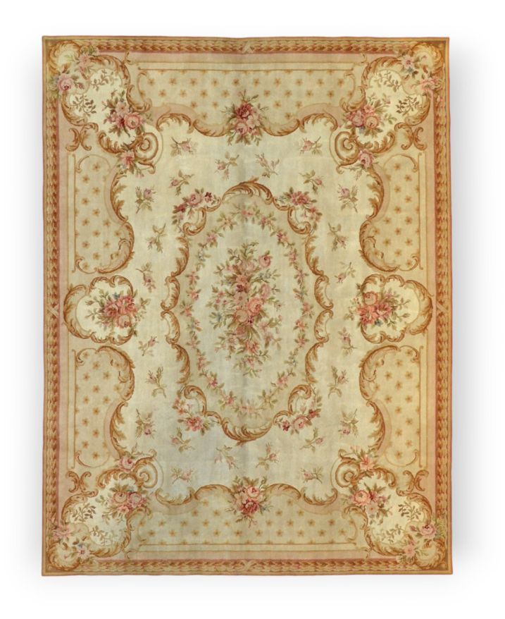 TAPIS - Grand tapis de style savonnerie Large carpet in the style of the soap fa&hellip;