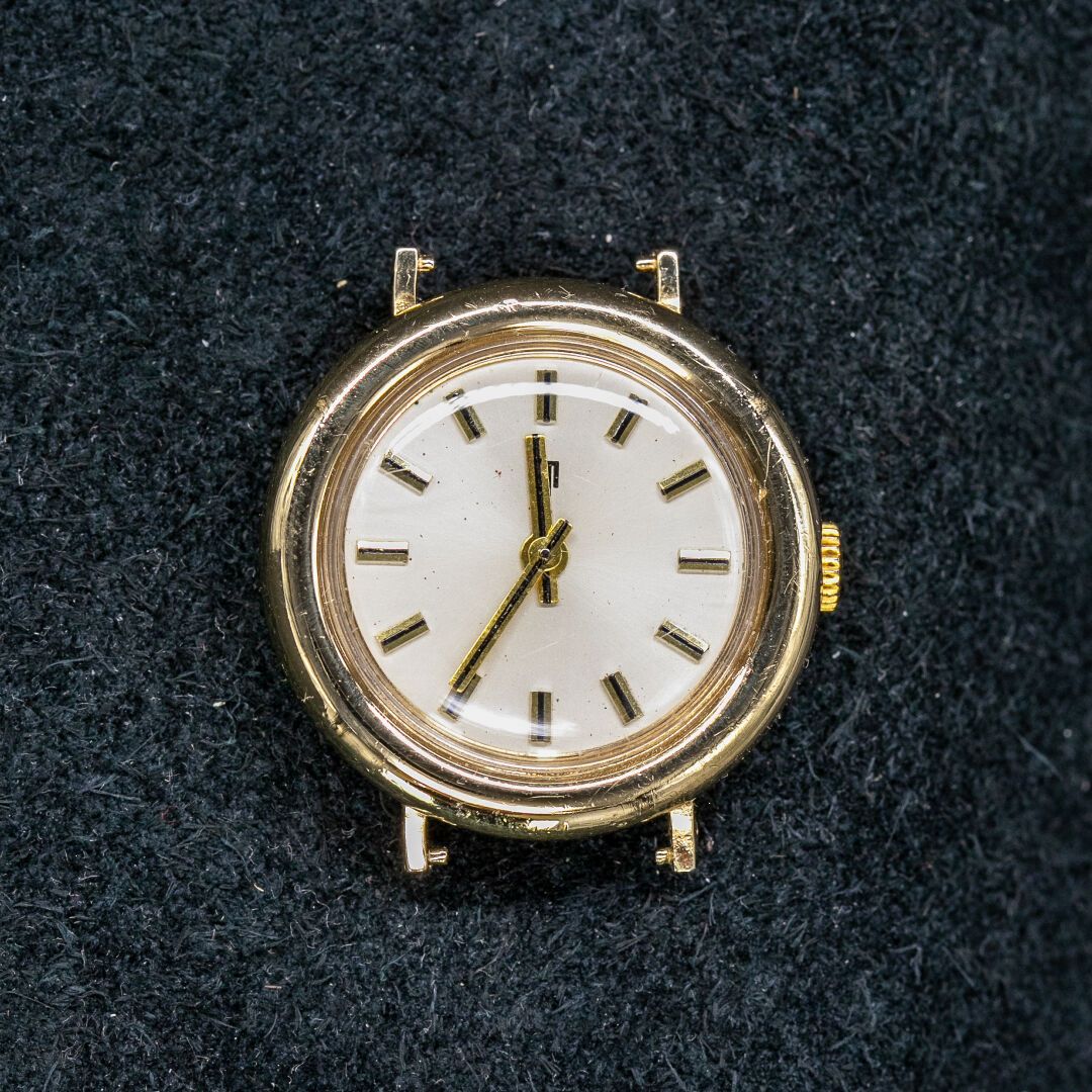 Lip Reloj de pulsera Lip chapado en oro, caja de 28 mm, esfera blanca con índice&hellip;