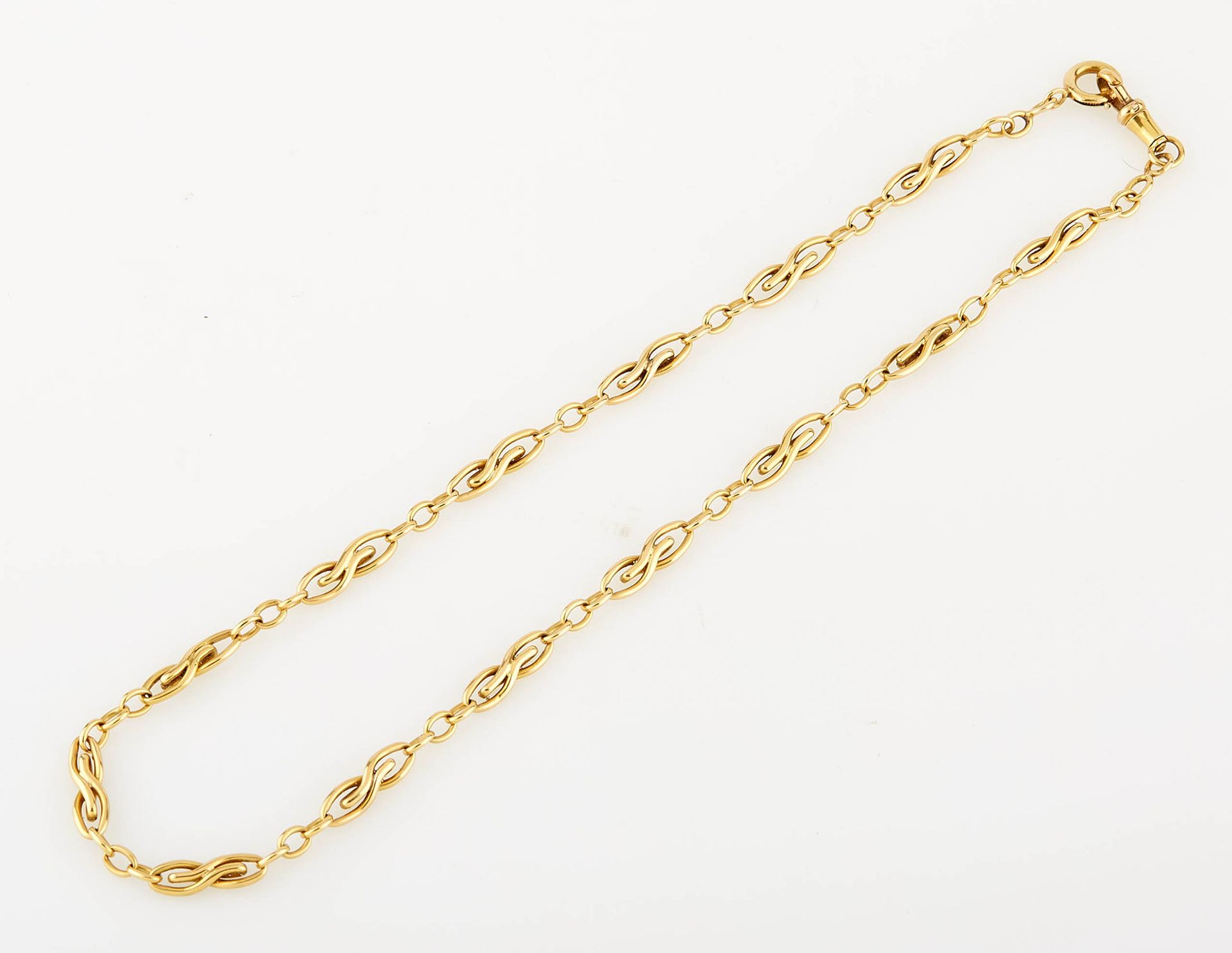 Null Chain in yellow gold, fancy stitch. Length : 48 cm. Weight : 32,65 g.