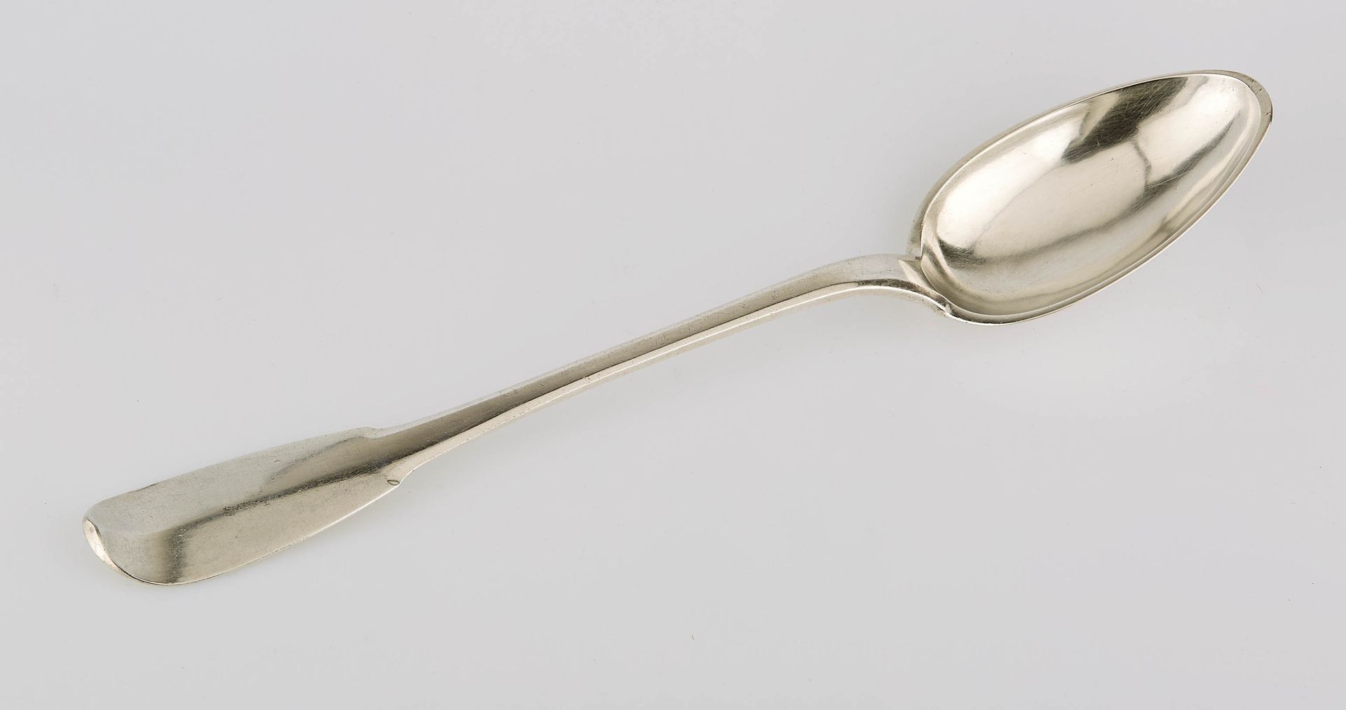 Null Silver stewing spoon, model Uni-plat, the stem engraved "I.E.P". Avignon 17&hellip;