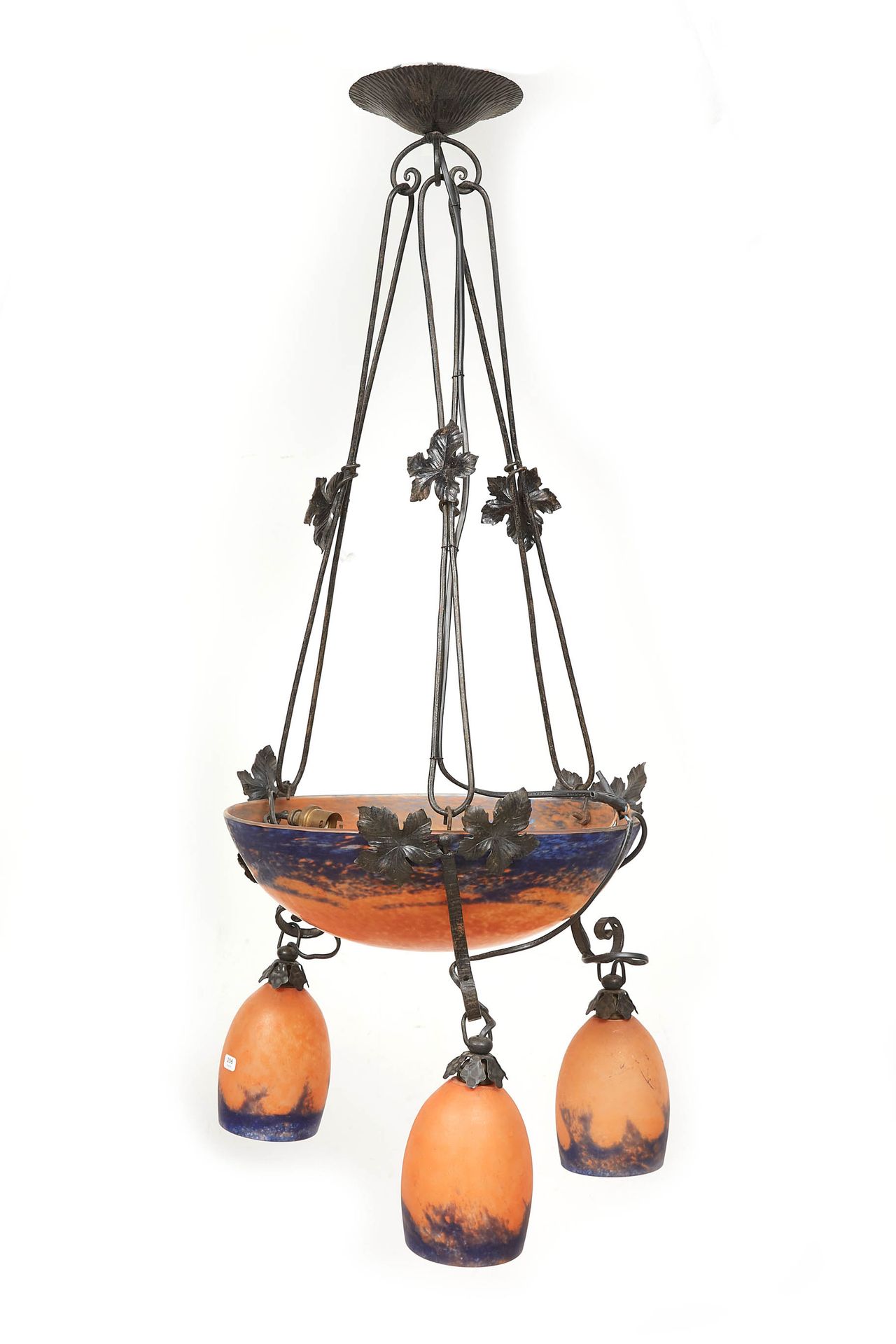 Null Wrought iron chandelier with foliage, basin and three lampshades in orange &hellip;