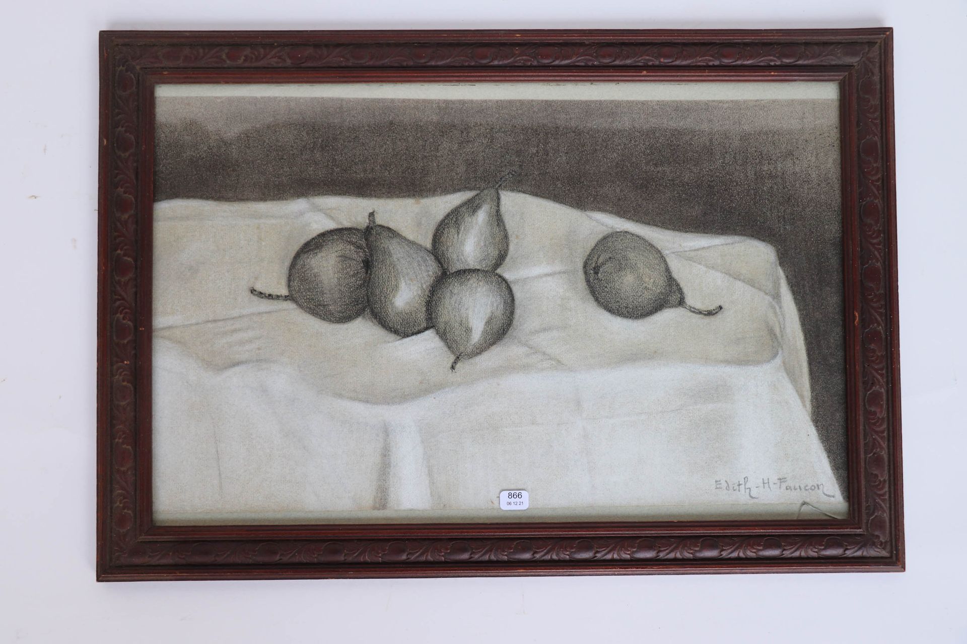 Null 福康-伊迪丝（生于1919年）。"梨子"。炭笔和铅笔，右下方有签名。26,5 x 44,5.