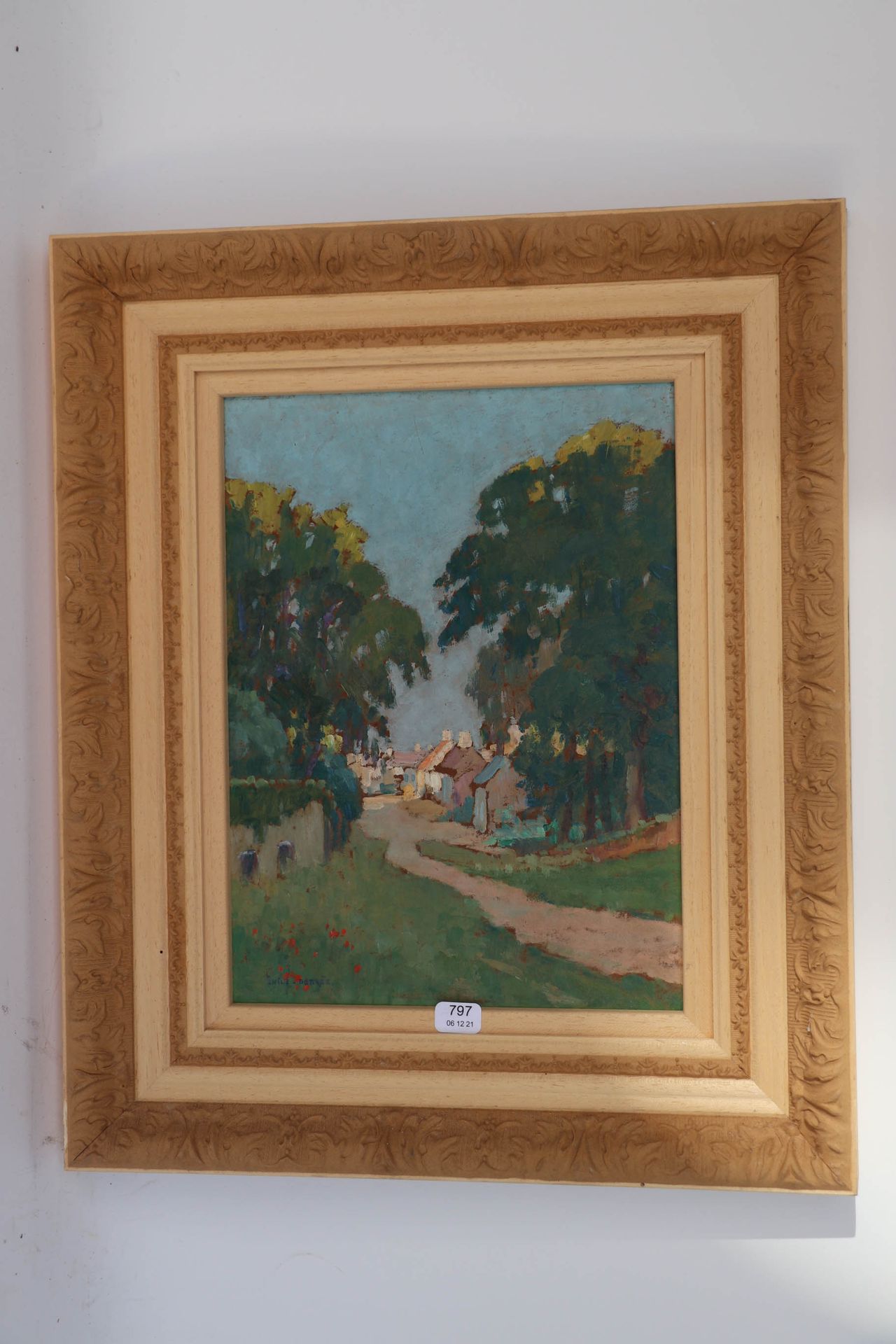 Null DORREE Emile (1883/1959). "The entrance of the village". Oil on panel signe&hellip;
