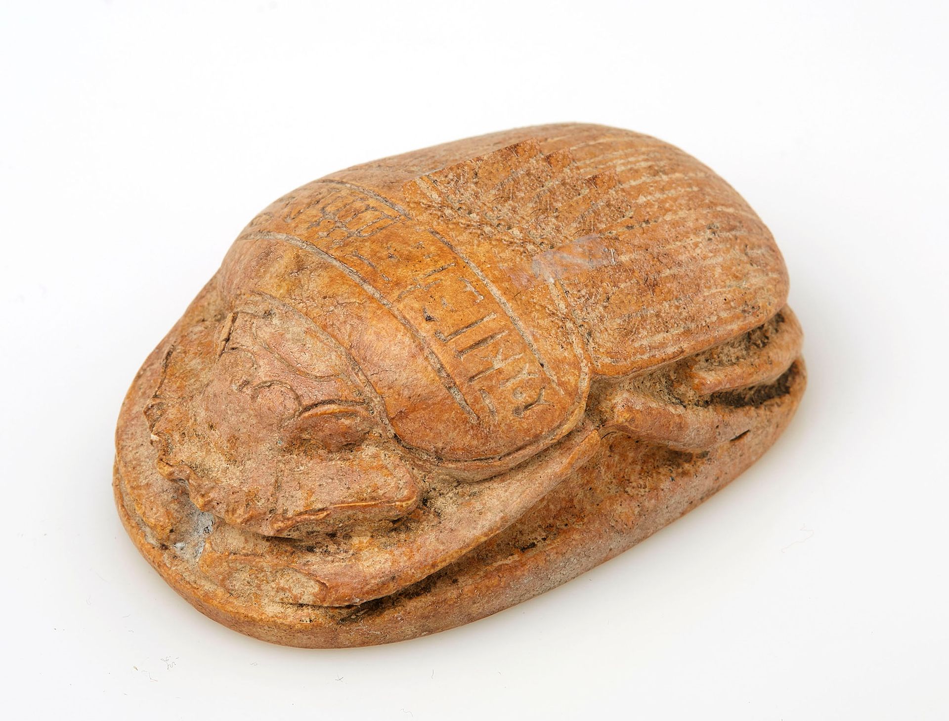 Null Egypt. Inscribed heart scarab. Composite material (limestone and quartzite)&hellip;