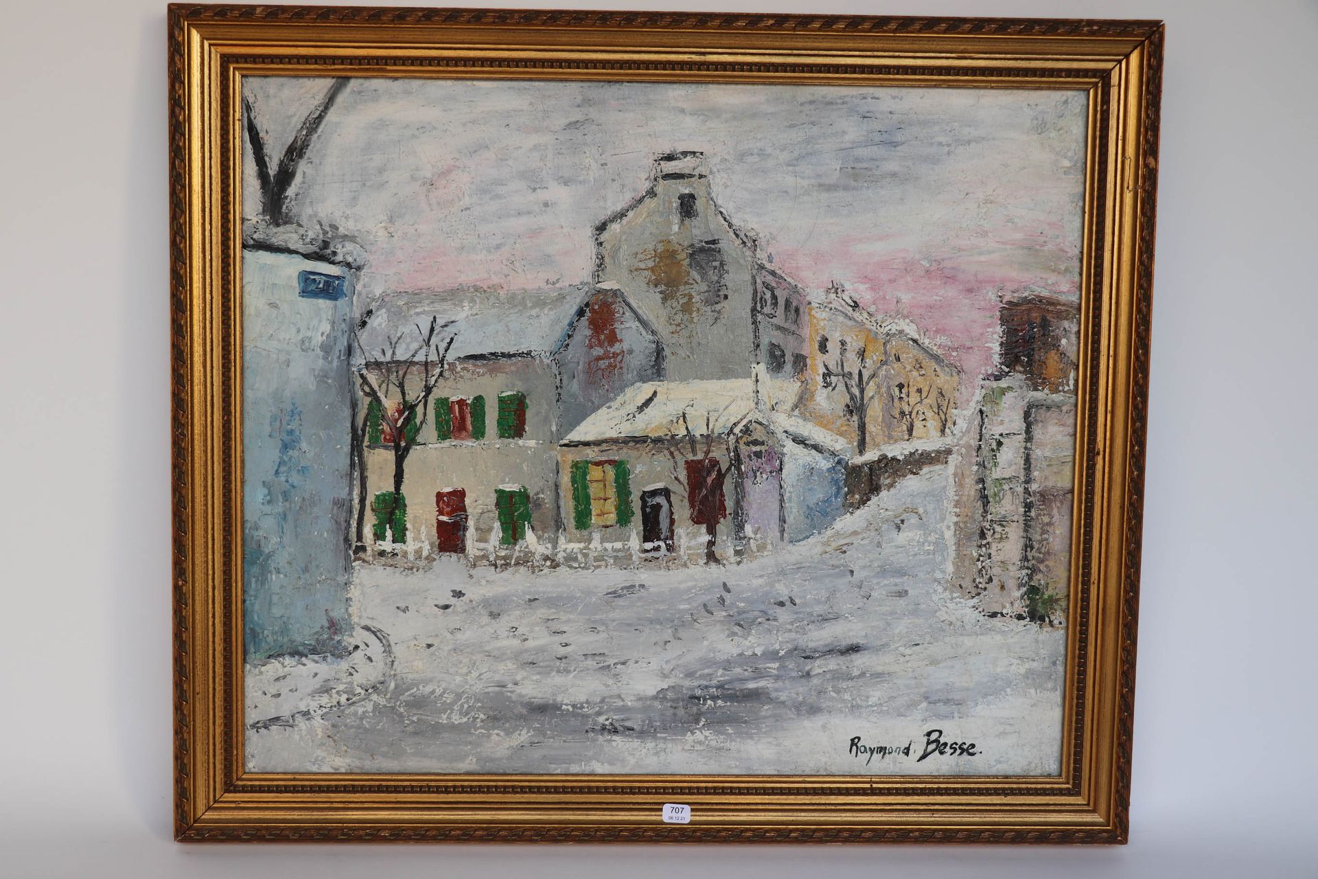 Null BESSE Raymond (1899/1969). "Montmartre". Huile sur toile signée en bas à dr&hellip;