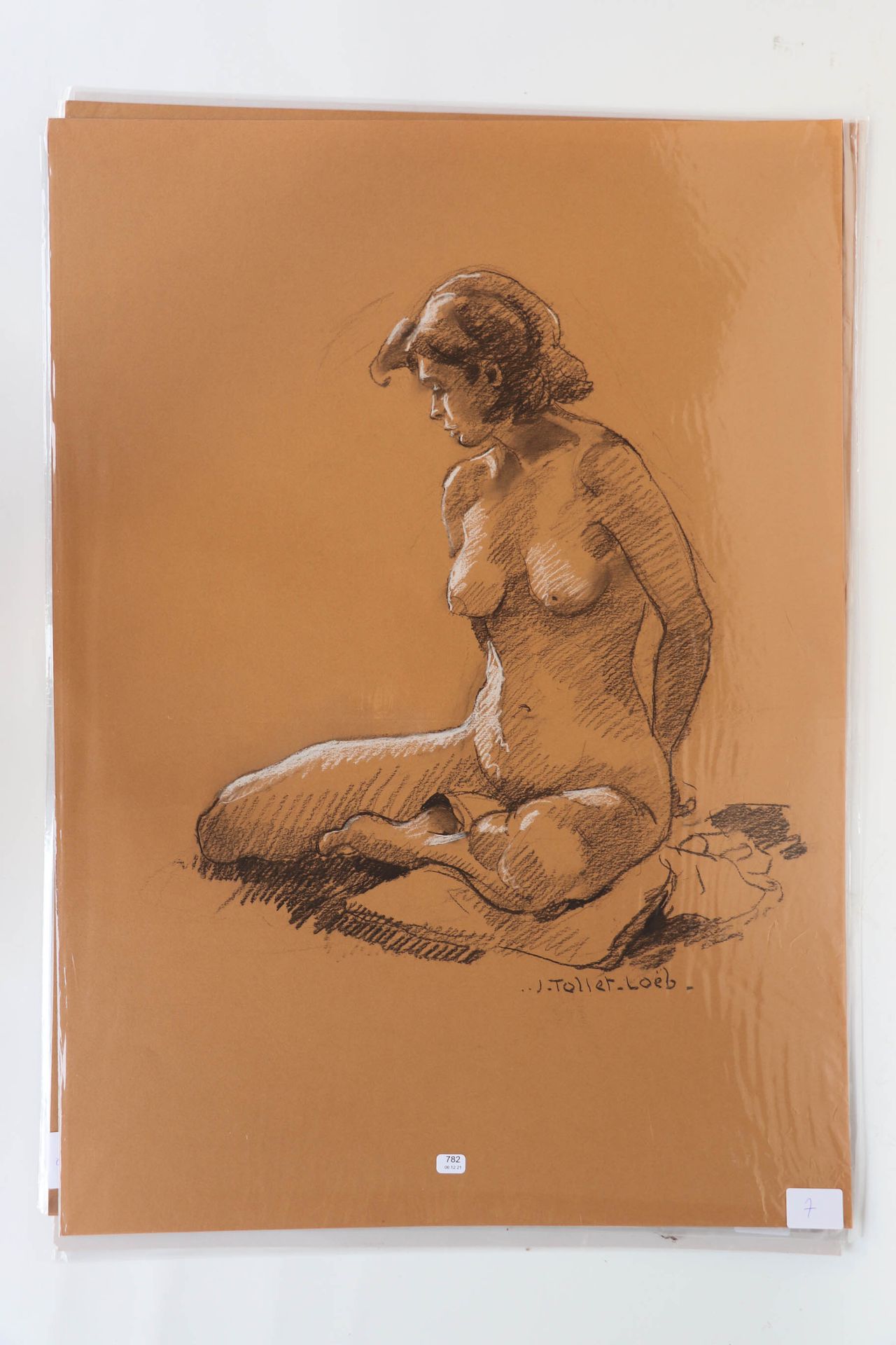 Null TOLLET-LOEB Jacqueline (1931/2021). "Seated nude". Charcoal signed lower ri&hellip;