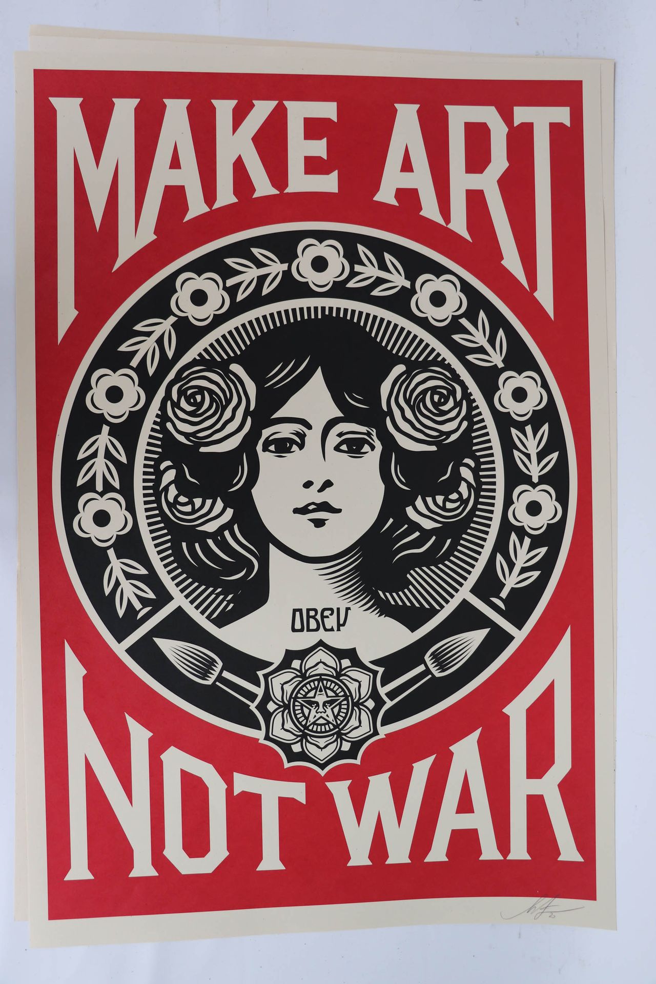 Null 奥比-谢泼德（1970年出生）。"要艺术不要战争"。已签名并注明日期的绢印画20。91 x 62。