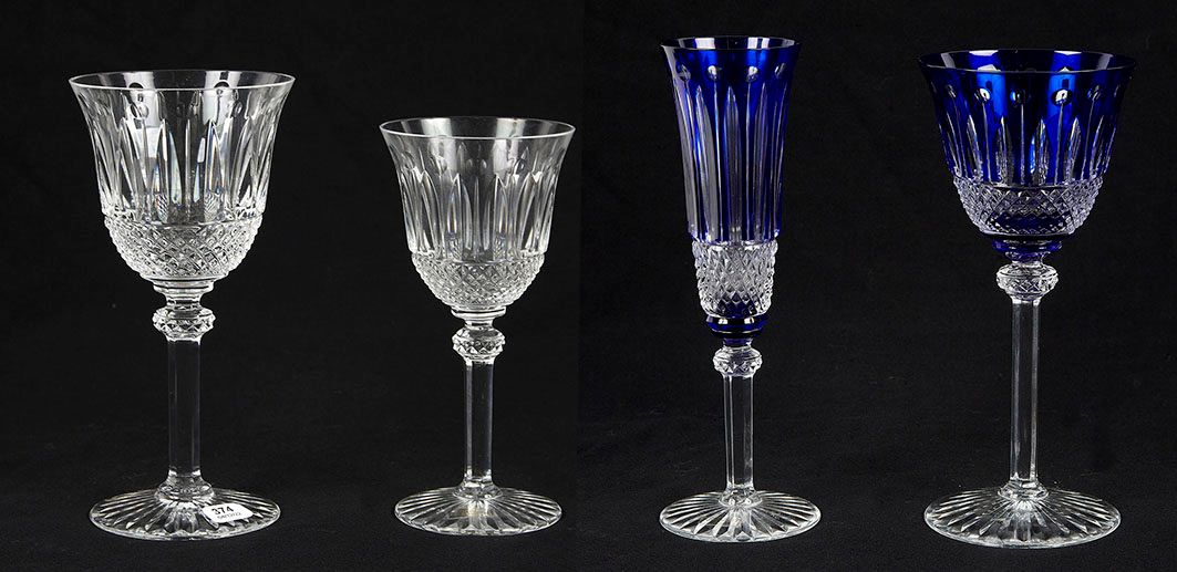 Null Saint-Louis. Service of crystal glasses of thirty pieces including seven bl&hellip;