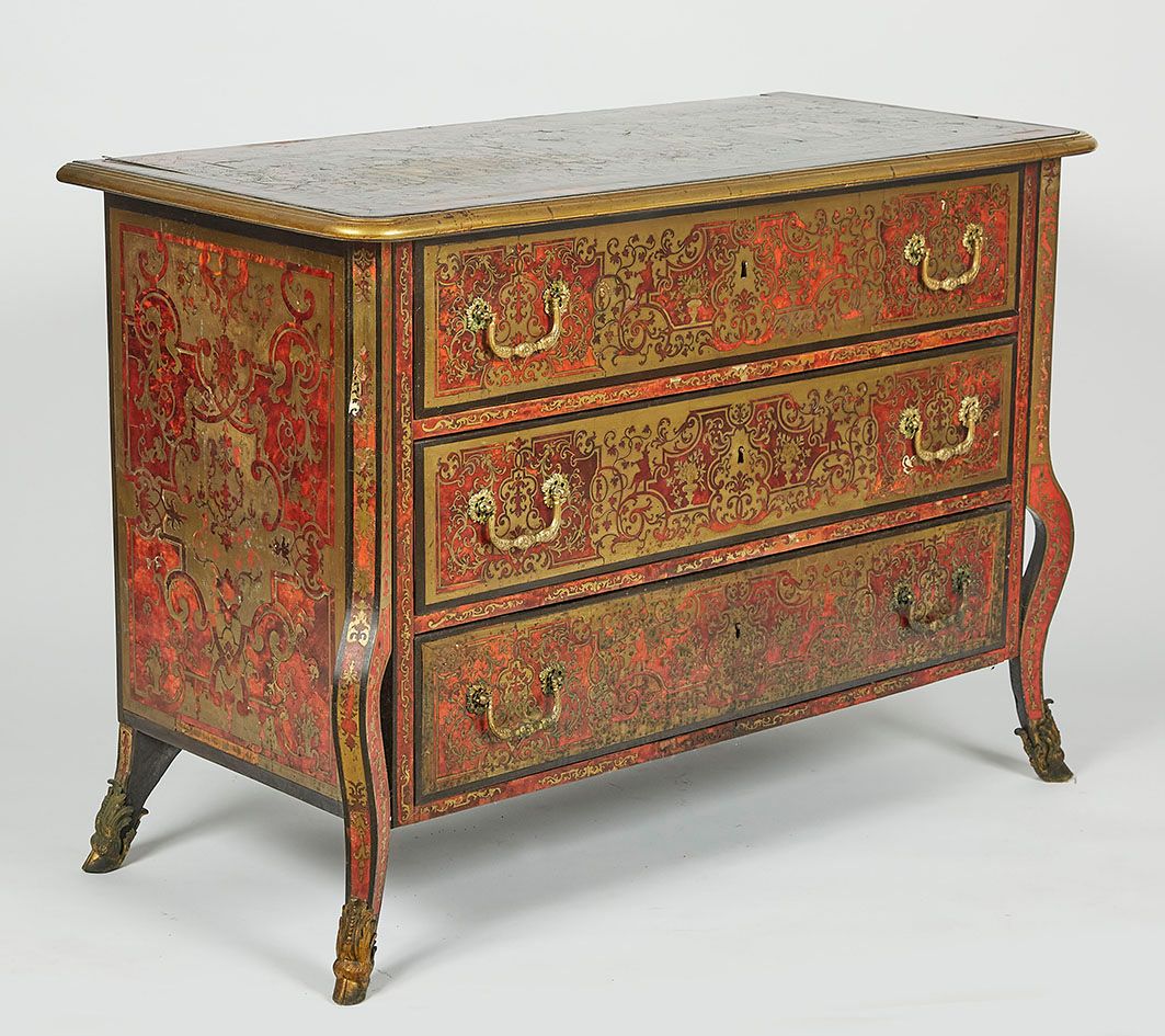 Null Mazarine chest of drawers in red tortoiseshell veneer inlaid with copper in&hellip;