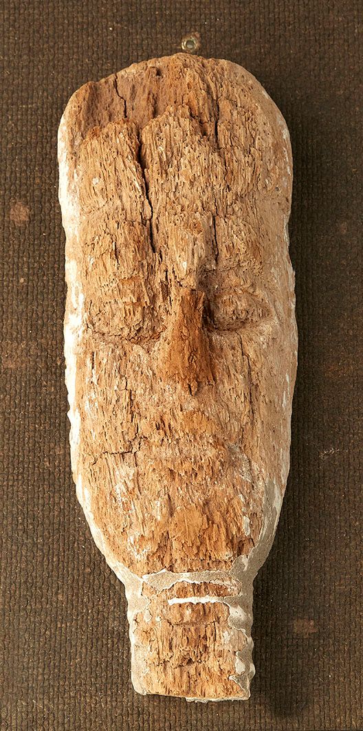 Null Maschera di sarcofago in legno. Egitto, periodo saitico o tolemaico, VII/XI&hellip;