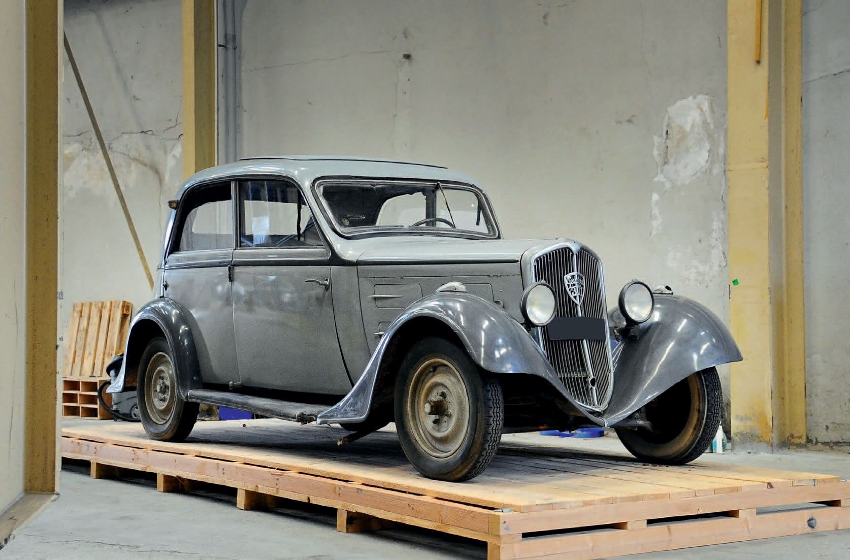 1934 Peugeot 301 Profilée 
Very rare streamlined version

Good restoration basis&hellip;