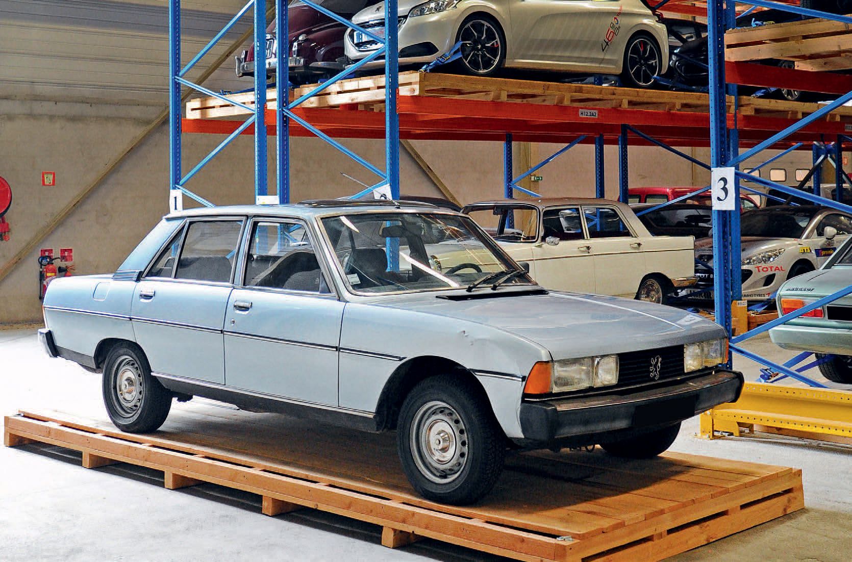 1979 Peugeot 604 TI 
1980年代的法国豪华汽车

有趣的翻修项目

漂亮的铜锈



法国注册

没有技术控制

底盘编号：561354
&hellip;