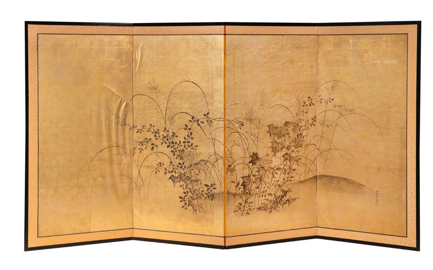 JAPON XIXE SIECLE 在金色背景上用水墨和浅色画的四叶屏风，上面有秋天的植物。有天书签名 Kanô
Tanshin.
Dim. 124,4 x 2&hellip;