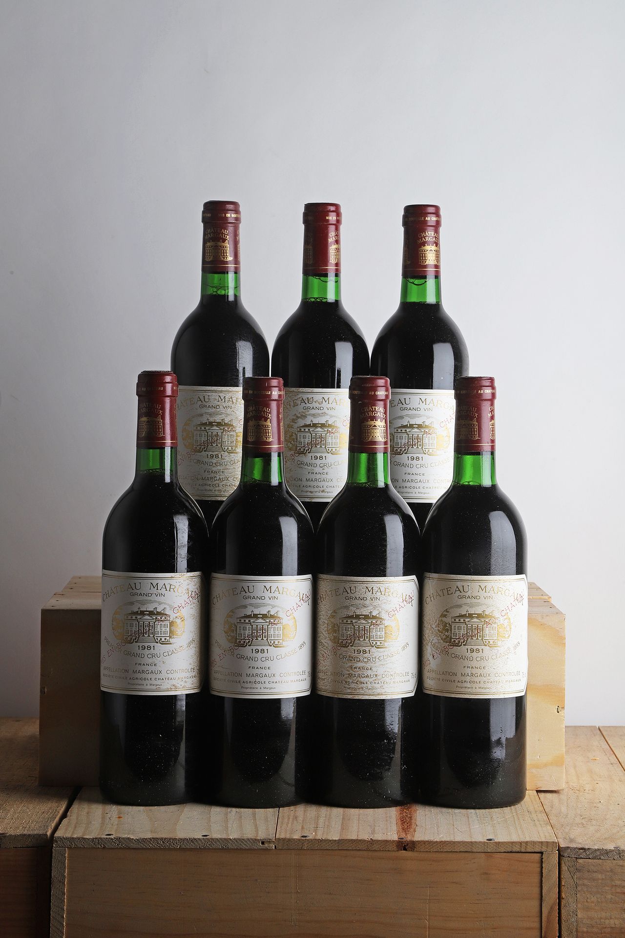 Null 7 B CHÂTEAU MARGAUX (Original wooden case of 12 handed over to the buyer wi&hellip;