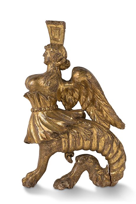 Null PAIR OF HARPIES in gilded wood and carved in the round and gilded as suppor&hellip;
