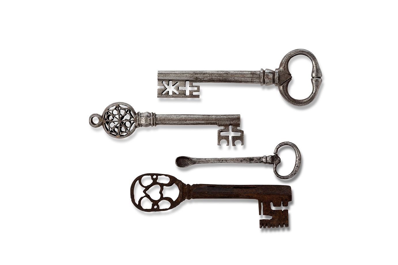 Null 
一把威尼斯钥匙，一把文艺复兴时期的钥匙，一把17世纪的钥匙。
高度：10.5厘米至14厘米。