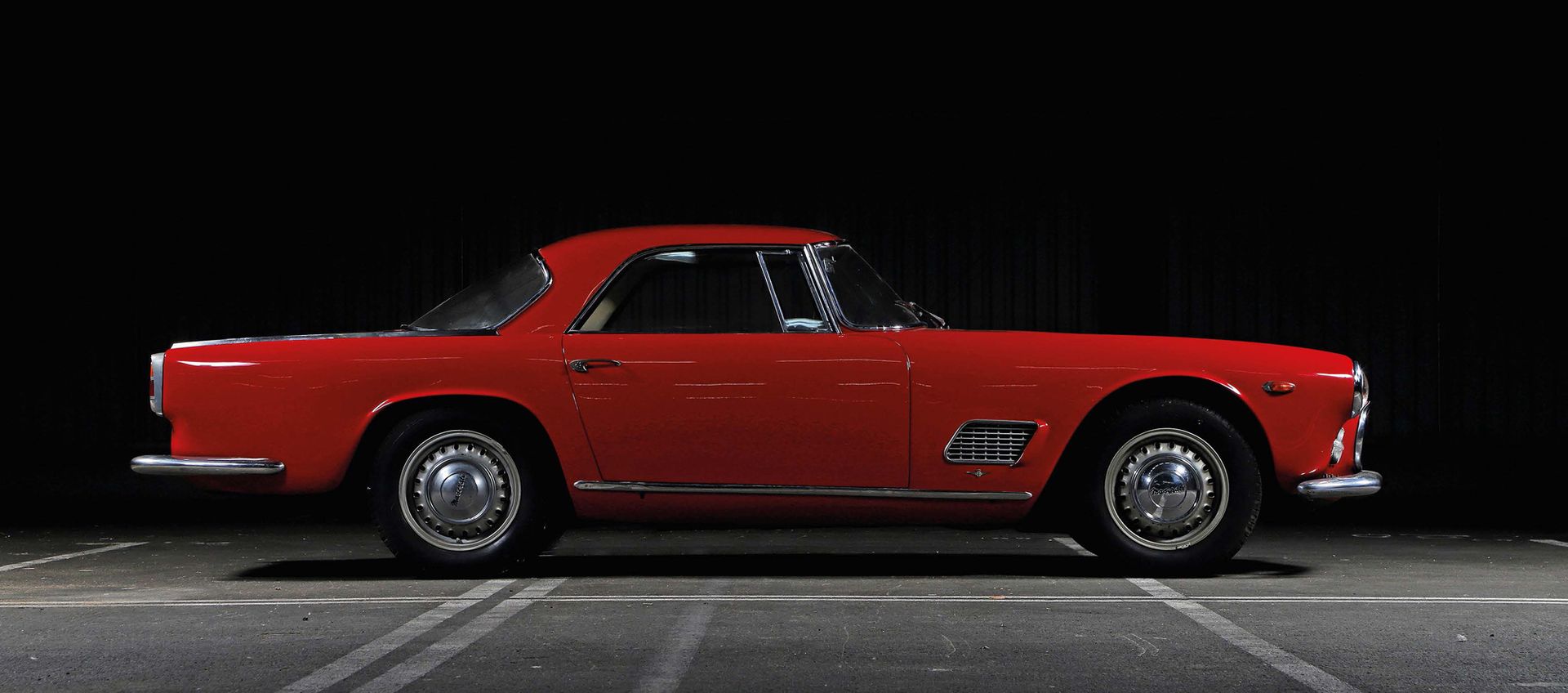1960 Maserati 3500 GT 
毫无保留

FFVE证书



品牌的历史模式

Touring的Superleggera车身设计

崇高的机械学&hellip;