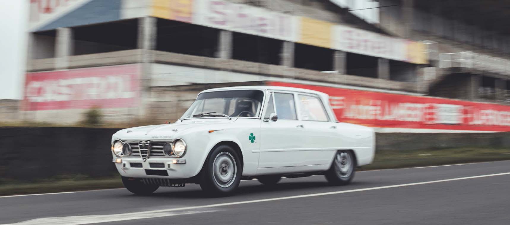 1964 ALFA ROMEO GIULIA 1600 TI SUPER 
没有技术控制而出售的车辆



只建造了501个

在法国新交付的罕见例子

高质量&hellip;