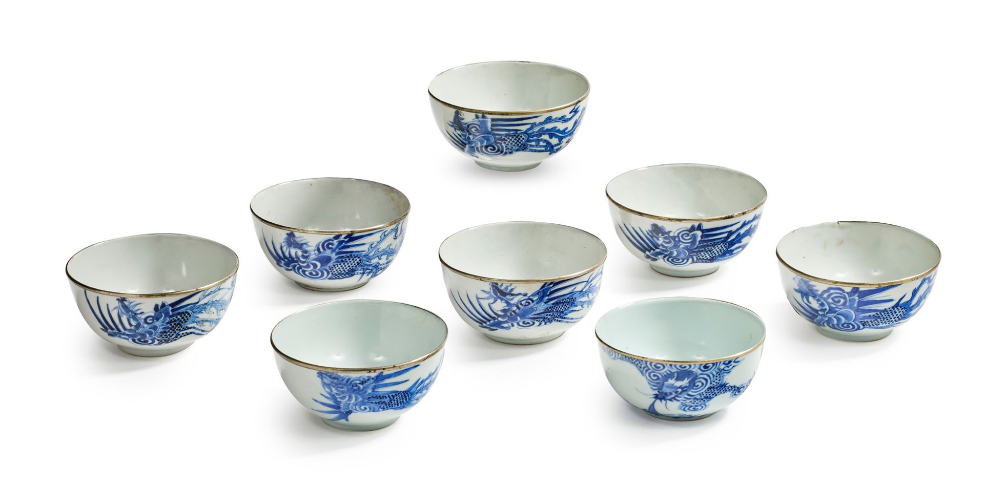 Chine pour le Vietnam XIXe siècle 
Acht Schalen aus blau-weißem Porzellan, siebe&hellip;