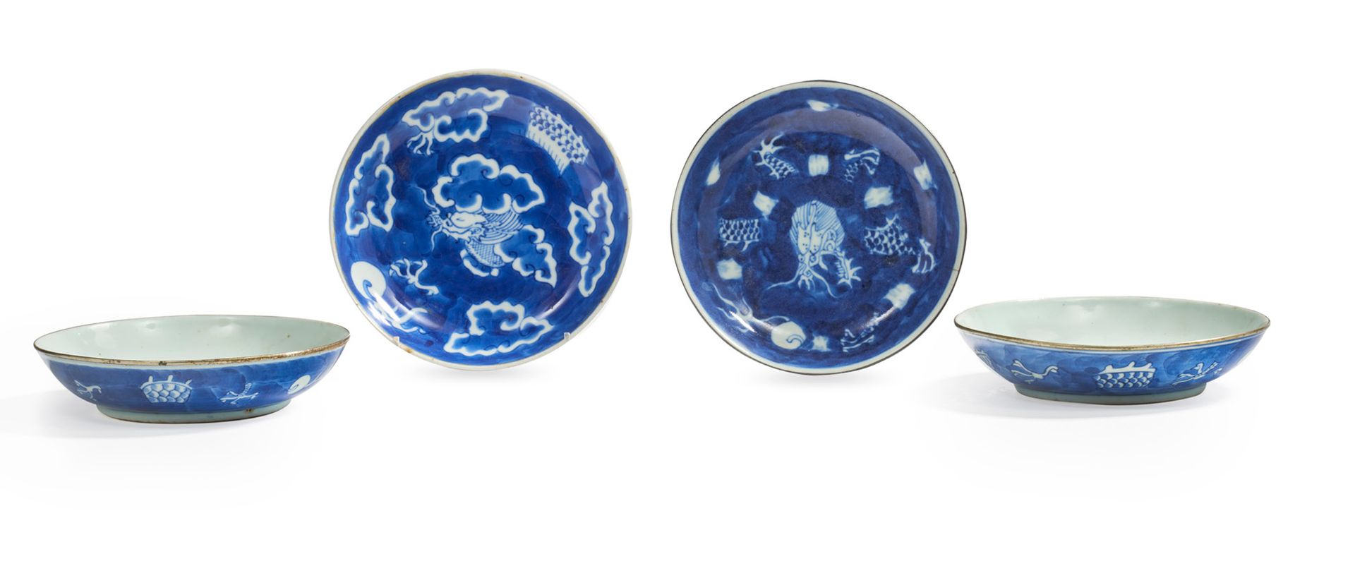 Chine pour le Vietnam XIXe siècle 
Set of four circular blue-white porcelain cup&hellip;