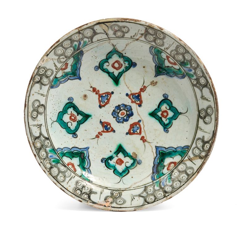 Null [IZNIK]
Tabak dish in siliceous ceramic, decorated in polychromy on a white&hellip;