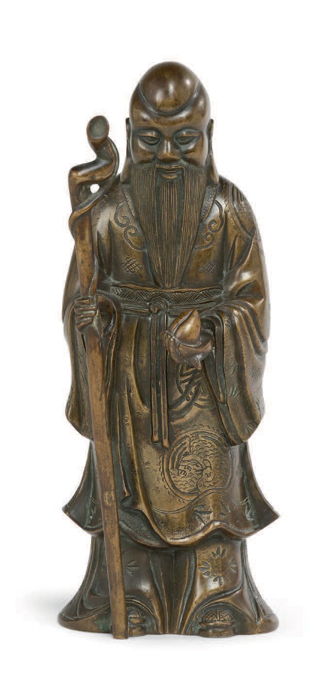 CHINE DU SUD OU VIETNAM FIN DU XIXe SIÈCLE Statue de Shoulao en bronze à patine &hellip;