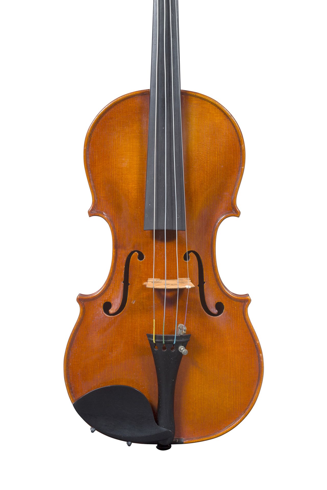 Null 1920-30年左右在米勒库尔制造的法国小提琴
带有巴黎Paul Jombar公司的伪装标签
左边的桌子坏了
随时可以演奏 
背面有359毫米