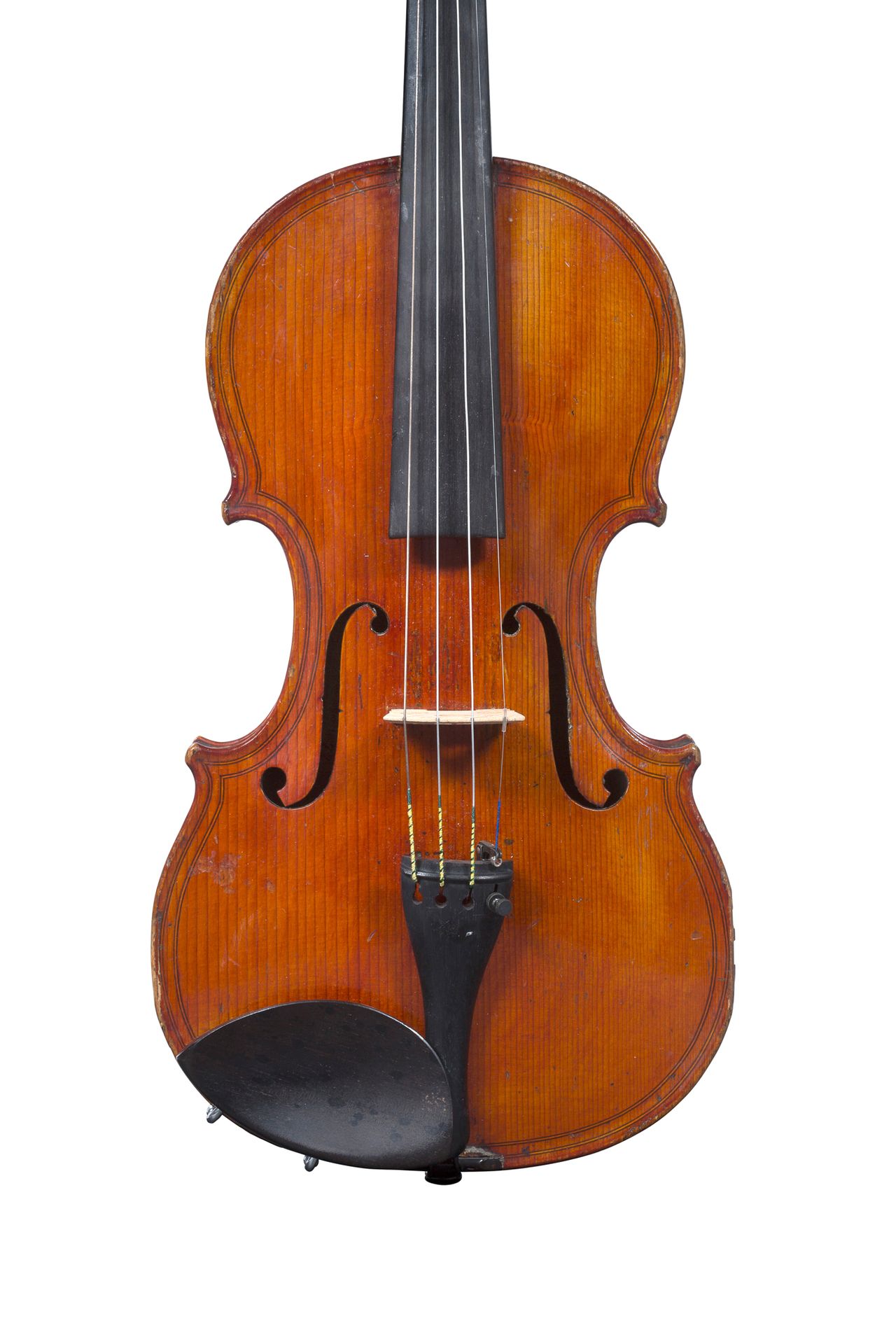 Null 尼古拉-莫尚的小提琴
大约1820-30年在米勒库尔制造
双弦琴模型，带有Nicolas Amati 1873的天书标签和纽扣附近的Nicolas M&hellip;