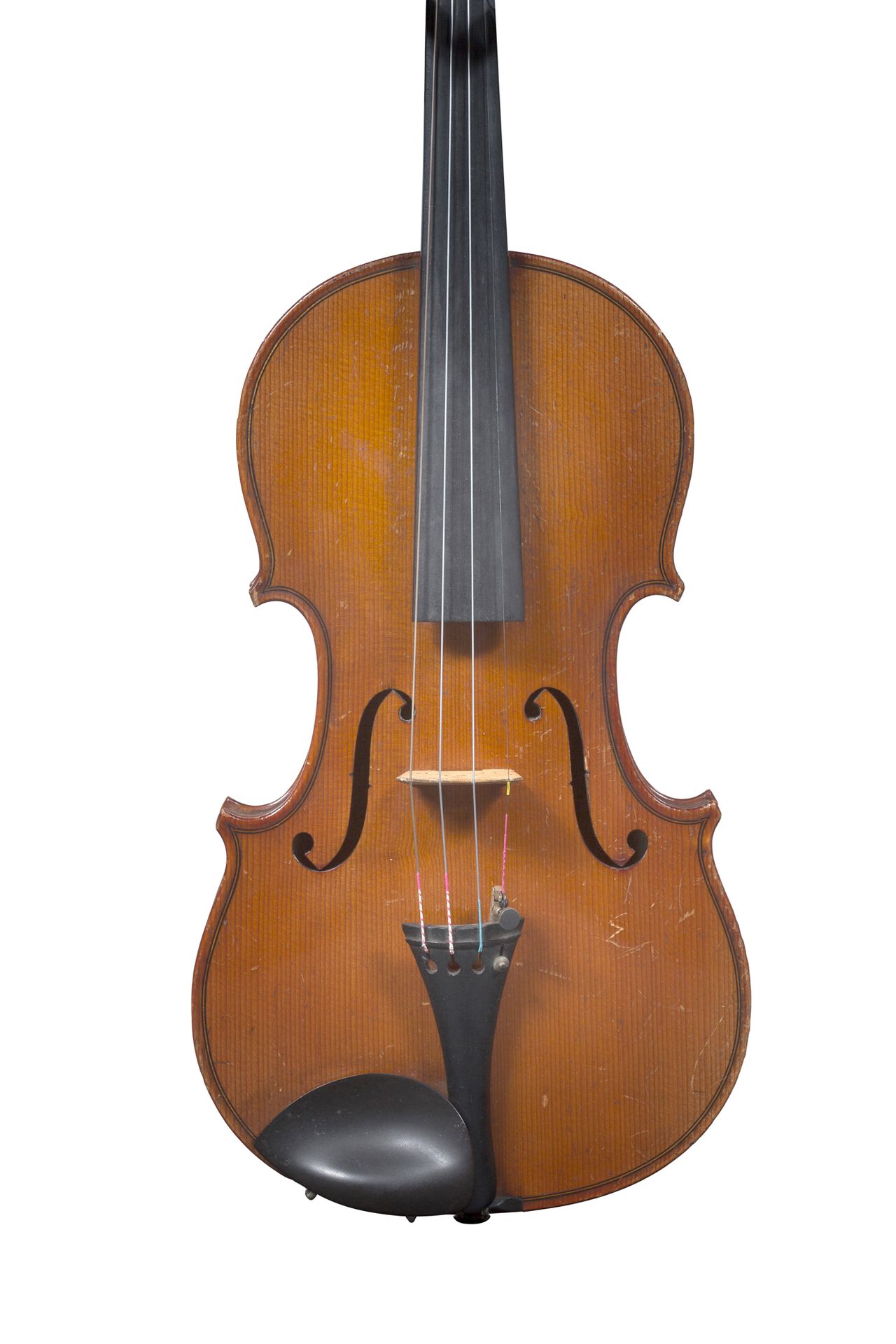 Null 20世纪初在Mirecourt制造的漂亮小提琴
可能由Laberte制作
状况良好 
背面360毫米
出售时有两把学习用琴弓
