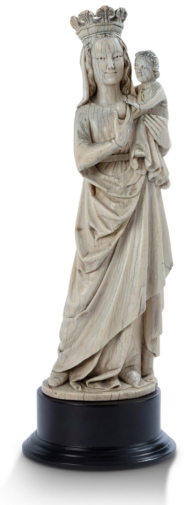 Null ~ 处女和孩子
一件象牙雕刻的组雕，描绘了圣母用左臂抱着儿童耶稣，她用右手给耶稣送上一块水果。她的头戴面纱，头顶上有镂空的花朵。14世纪巴黎风格。
高&hellip;